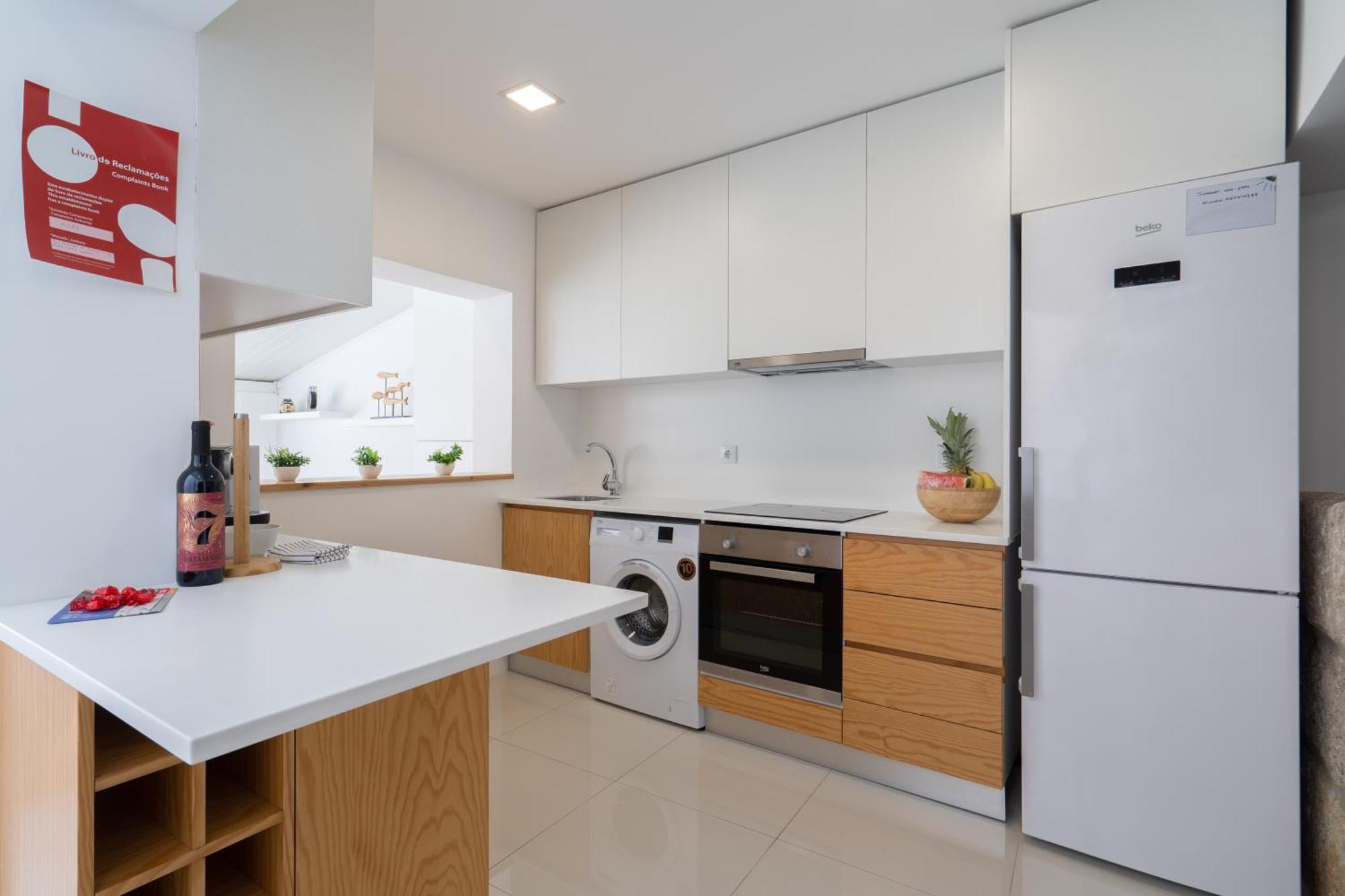 Host Wise - Luxurious Spacious W Terrace Porto