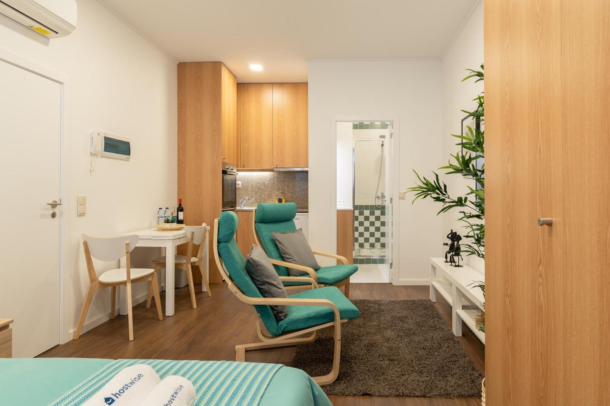 Host Wise - Modern With Terrace - Walk Everywhere Apartamento Porto
