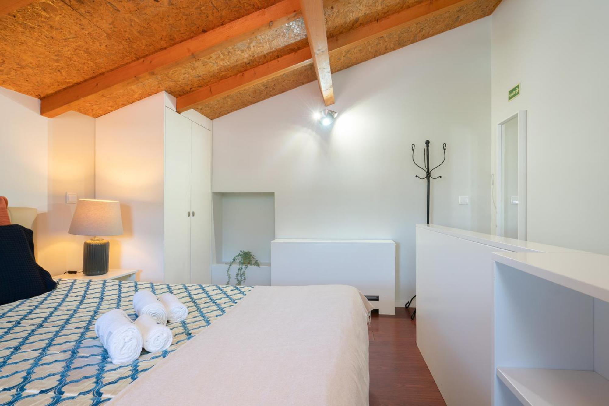 Host Wise - Impressive Restful Porto