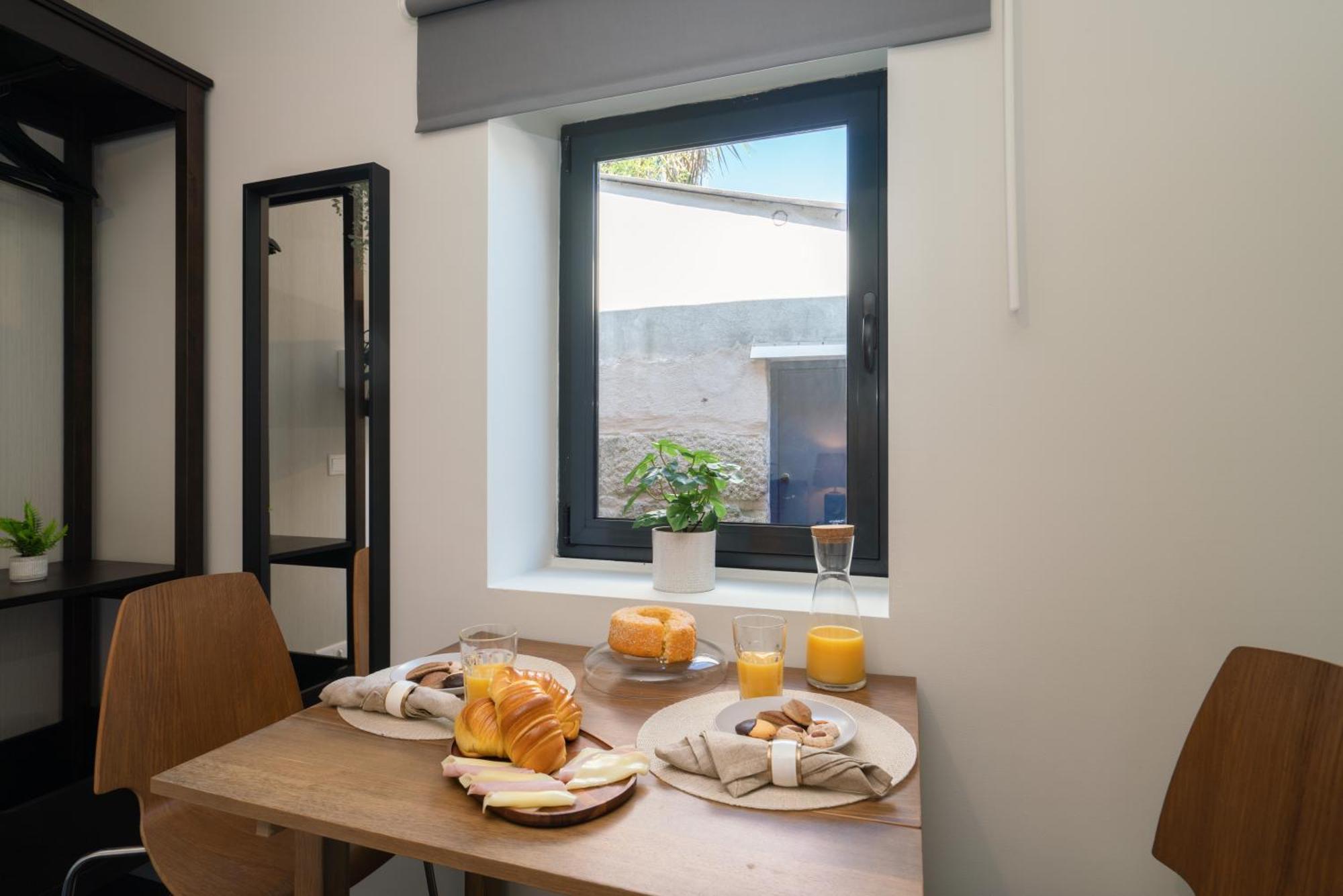 Apartment Host Wise - Impressive Restful