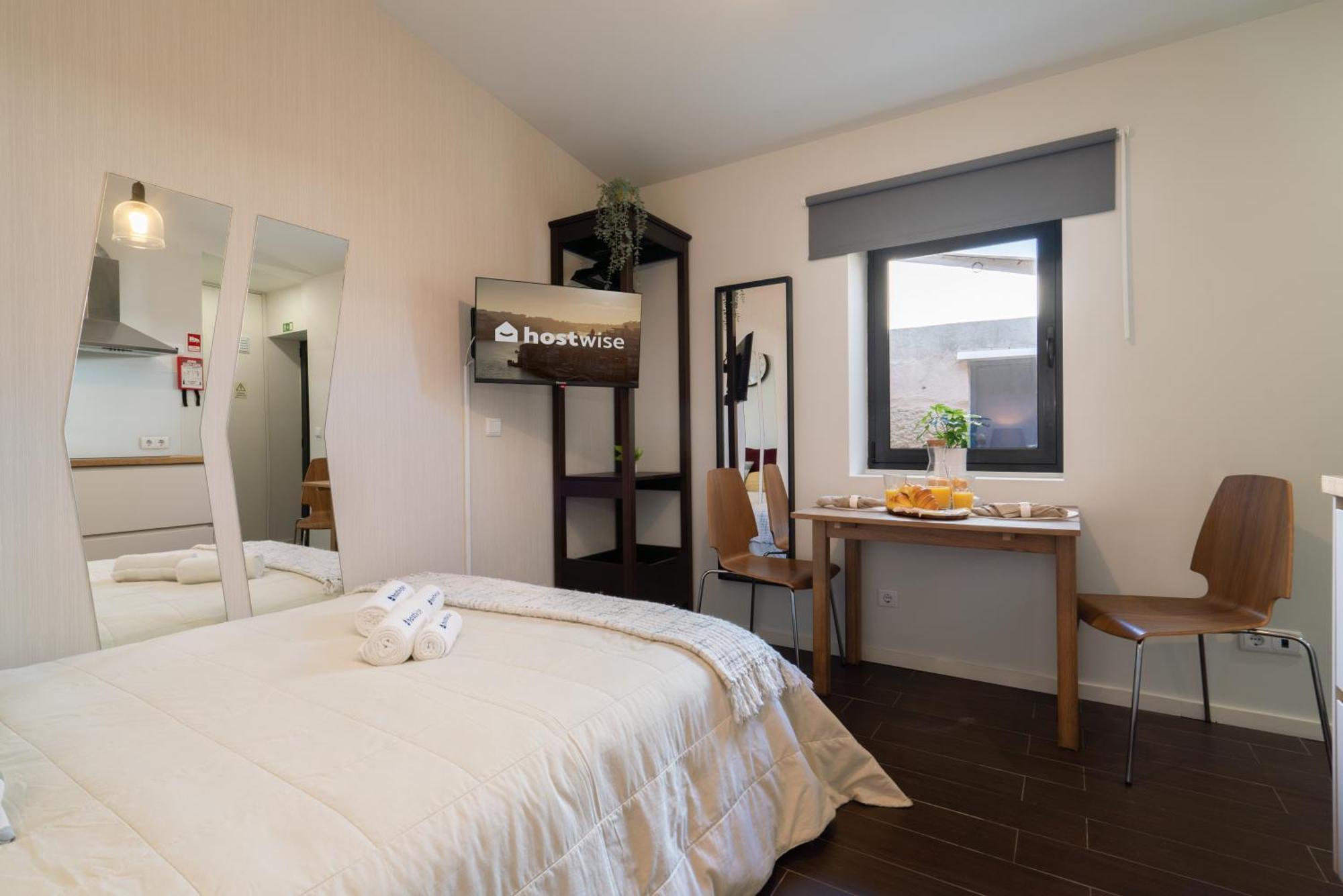 Host Wise - Impressive Restful Apartment *