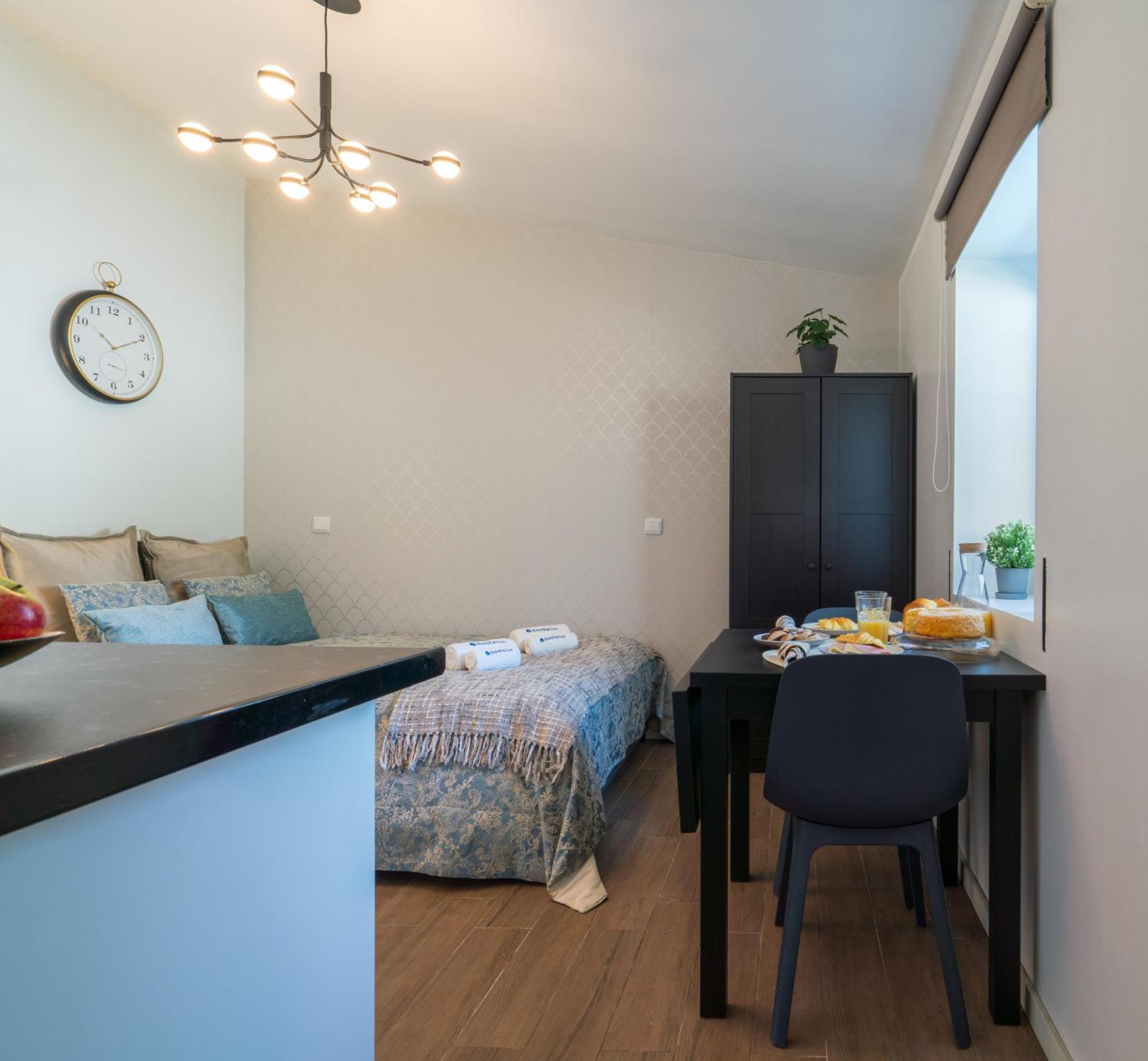 Host Wise - Impressive Restful Apartment