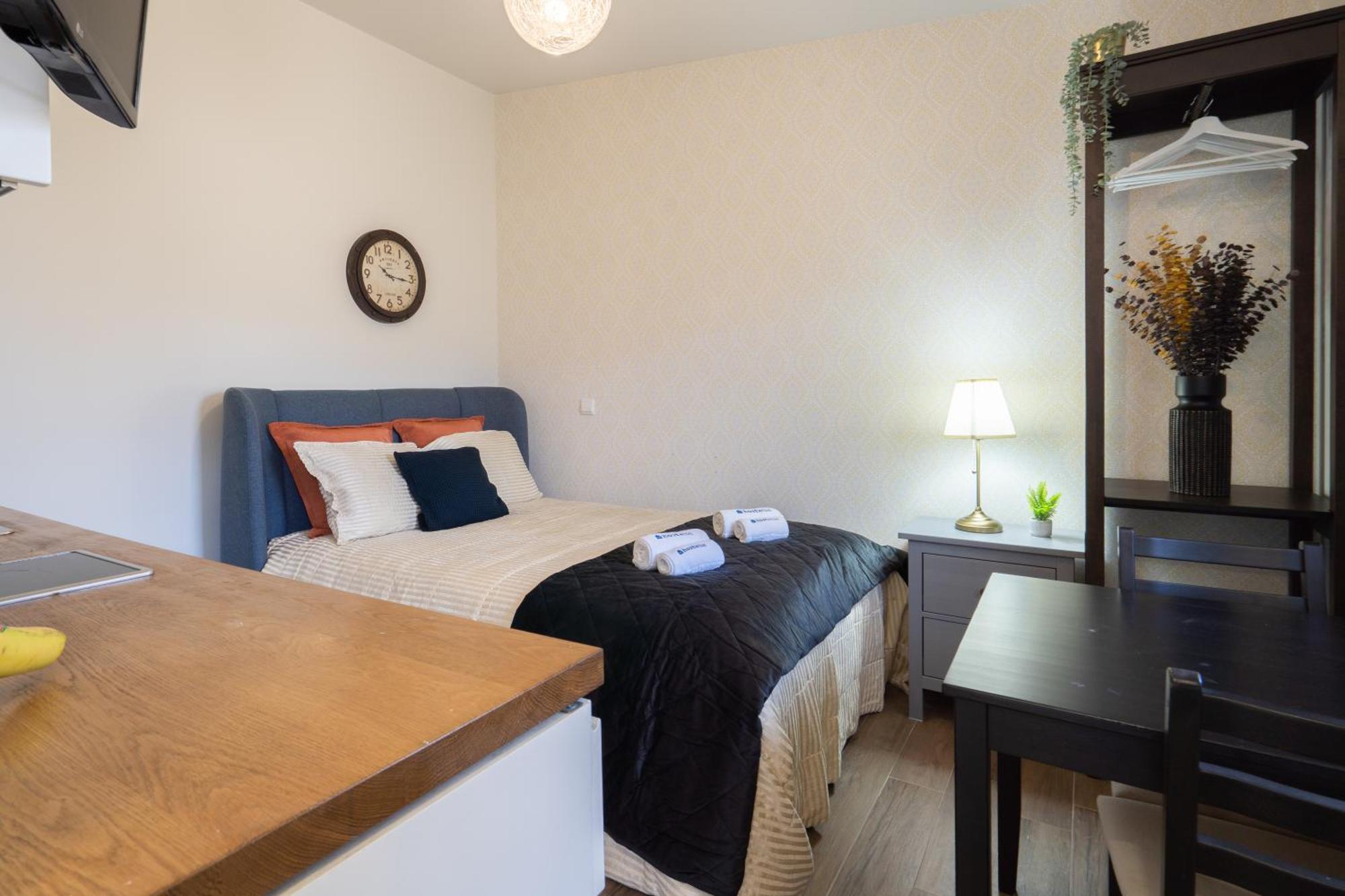 Host Wise - Impressive Restful Apartment