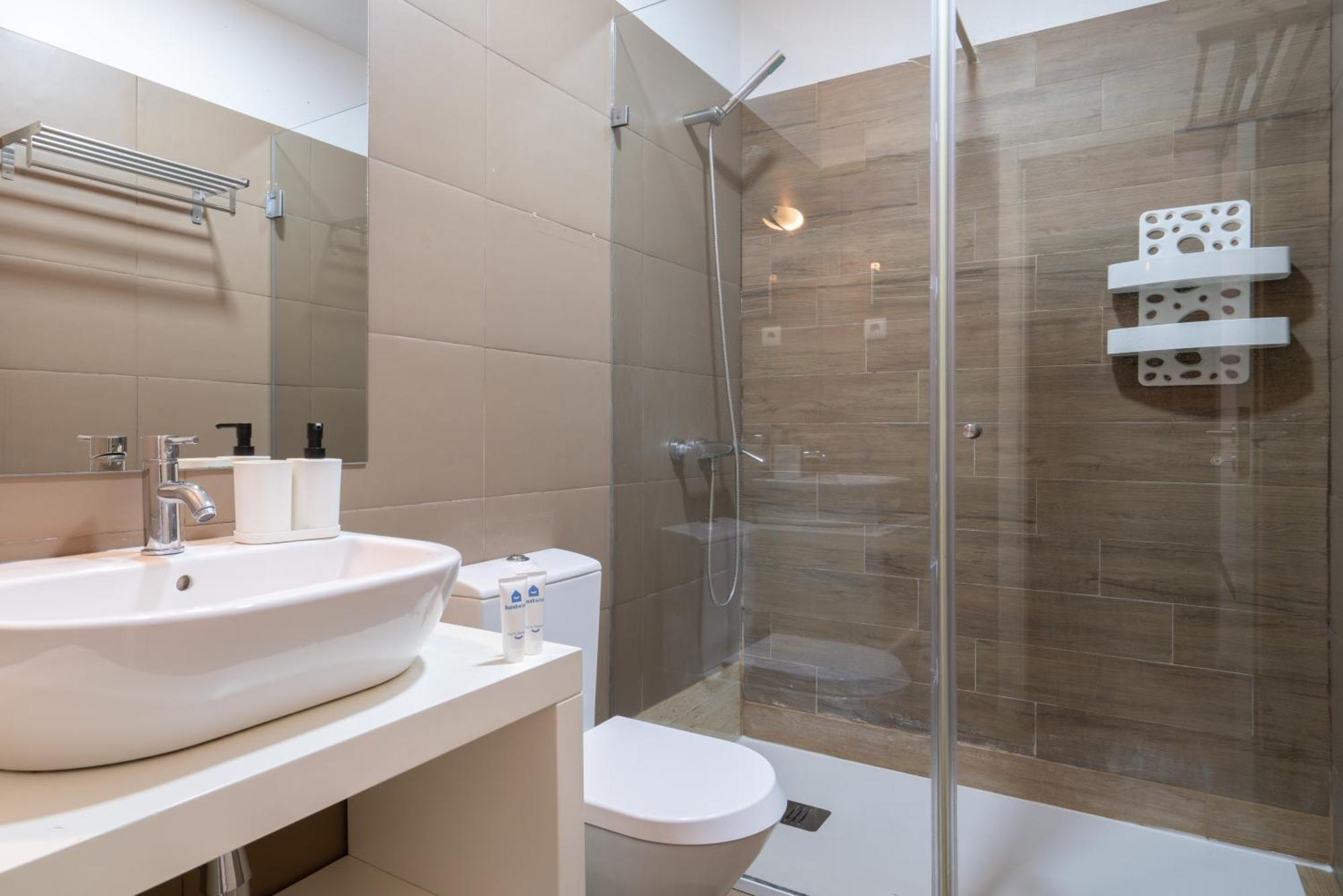 Apartment Host Wise - Impressive Restful Porto