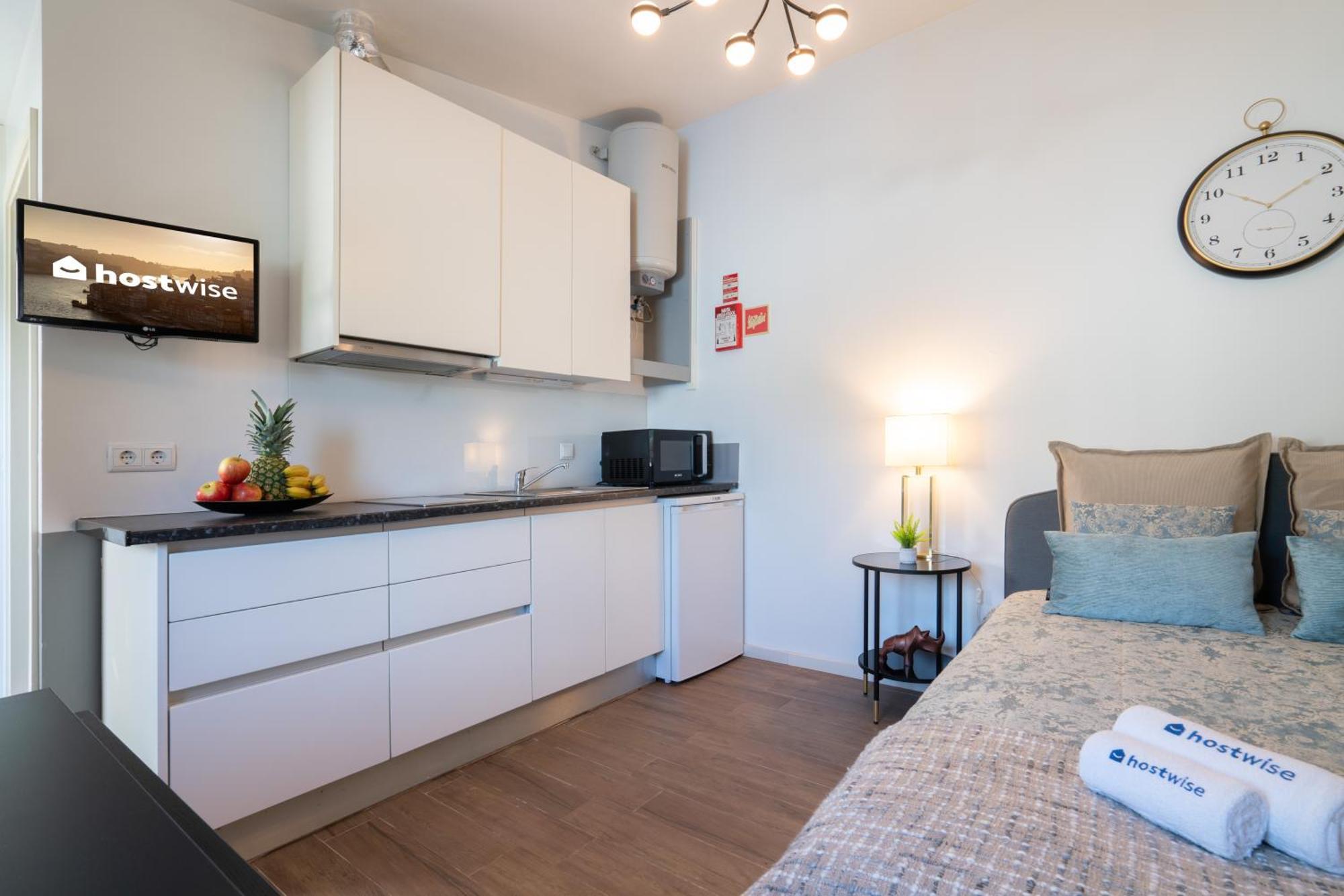 Apartment Host Wise - Impressive Restful