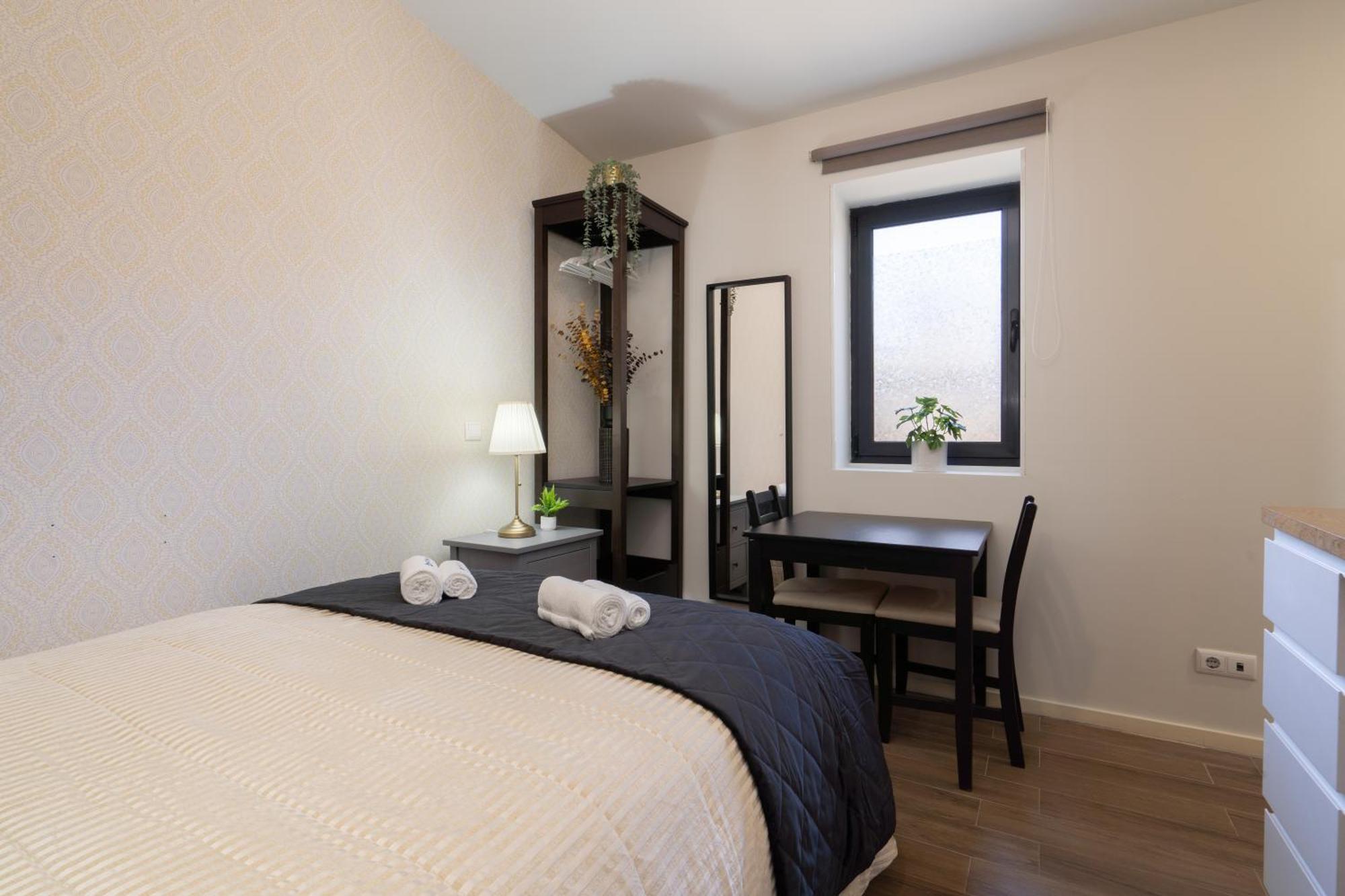 Host Wise - Impressive Restful Porto