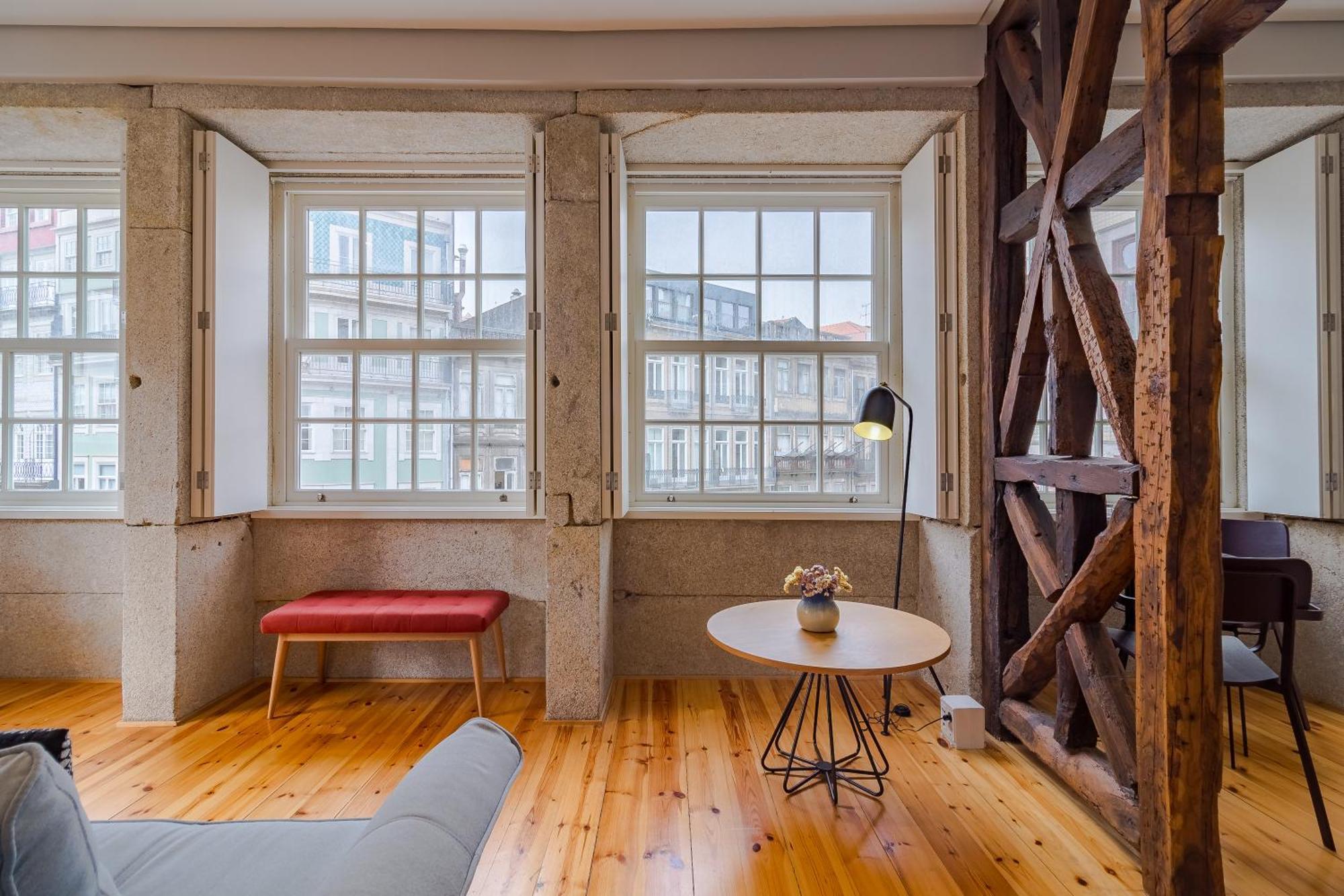 Youropo - Center Ribeira Porto