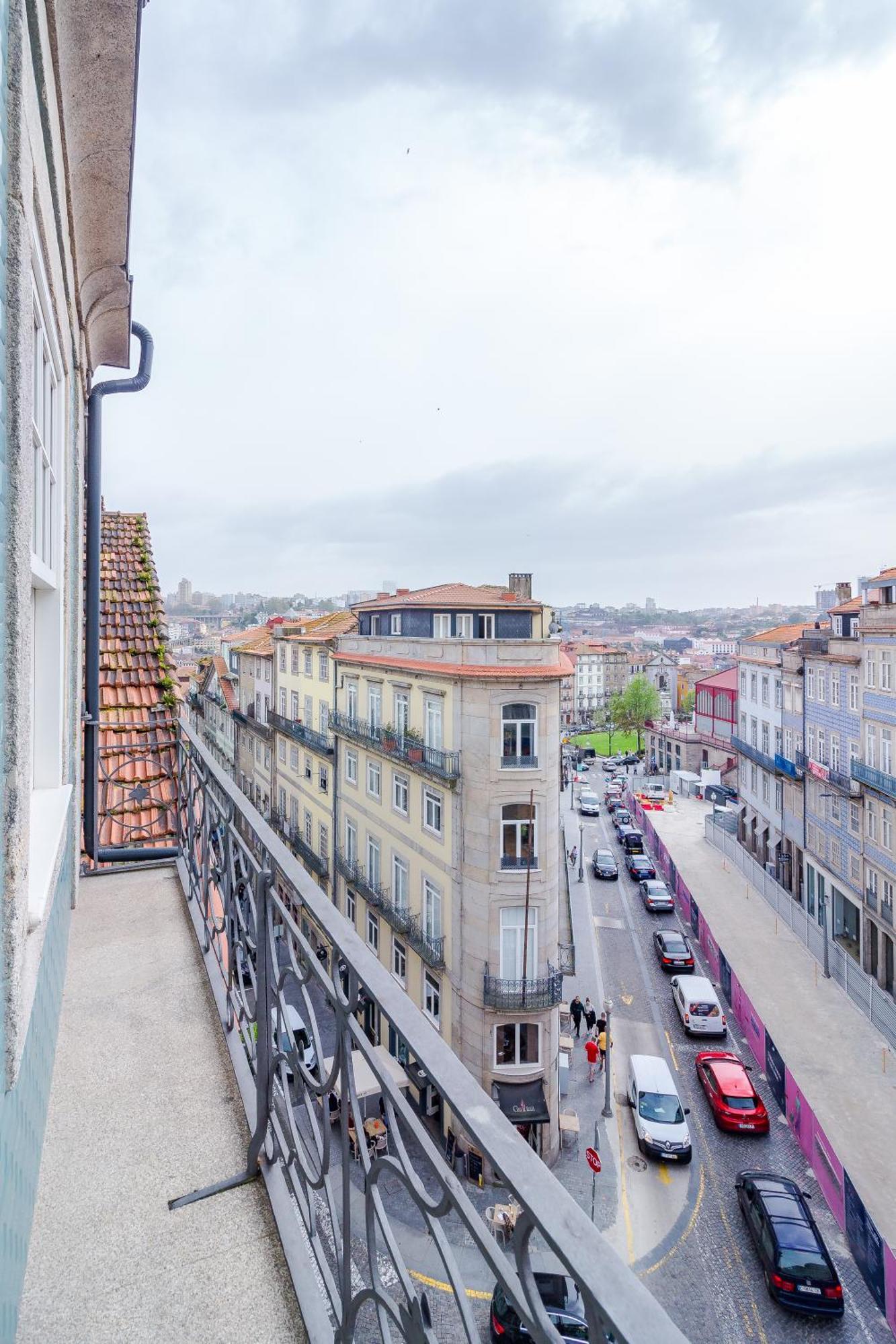Youropo - Center Ribeira Apartment