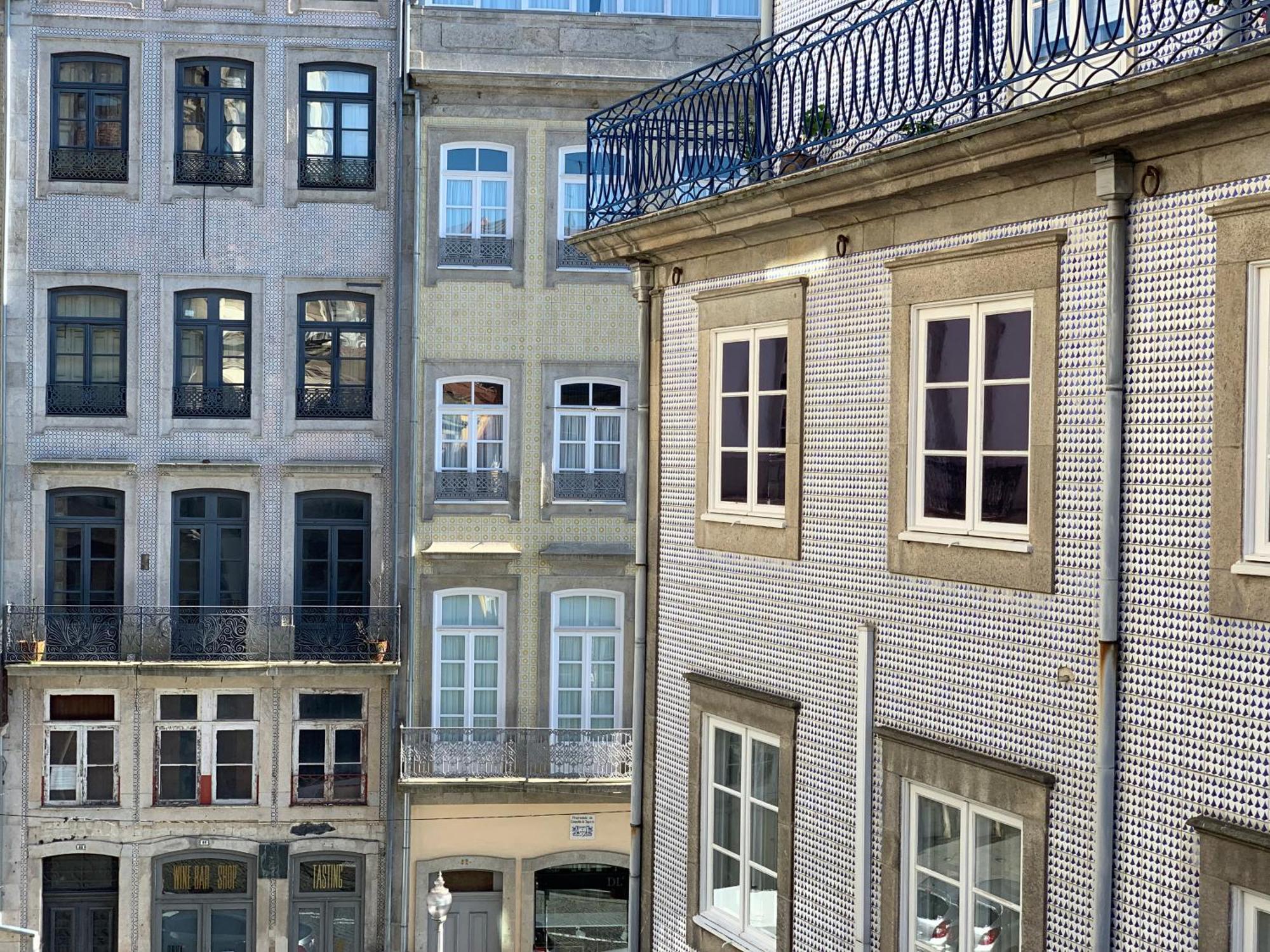 Ribeira Charming Porto