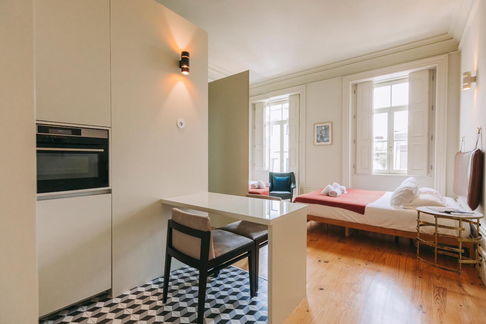 Palace Aparthotel 3*