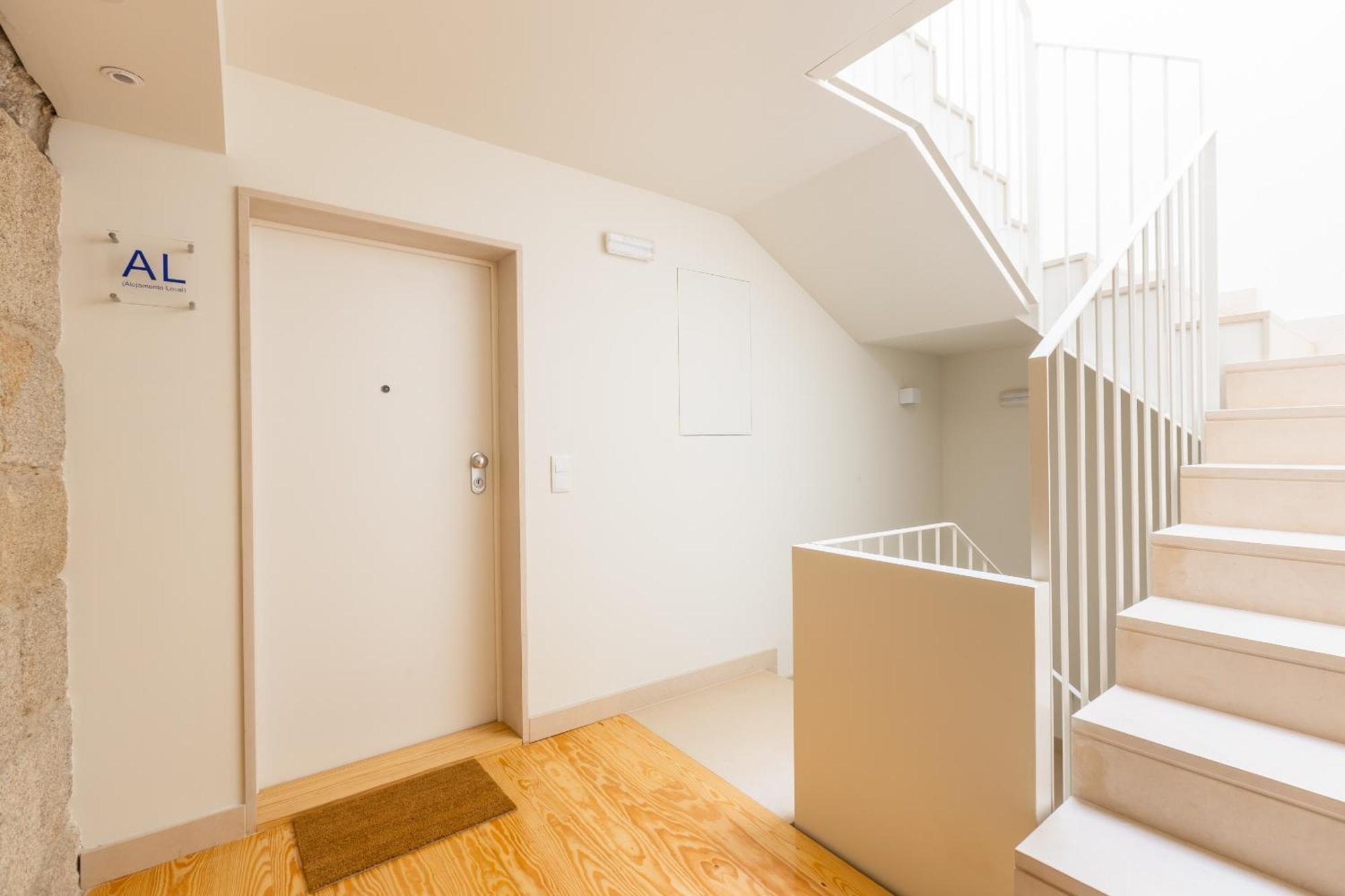 Apartment Clerigos Tower - Experience In Porto