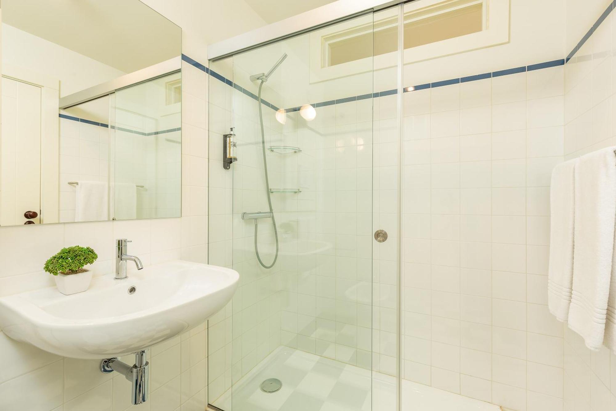 Apartment Youropo - Flores *