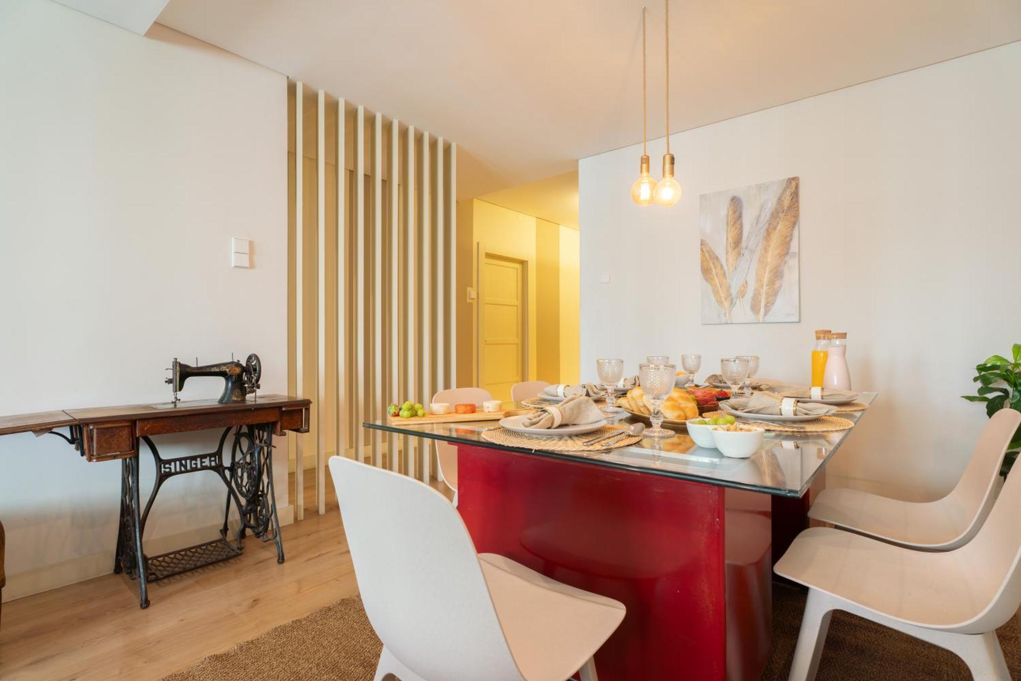 Apartment Host Wise - Colorful Bright Flat With Balcony *