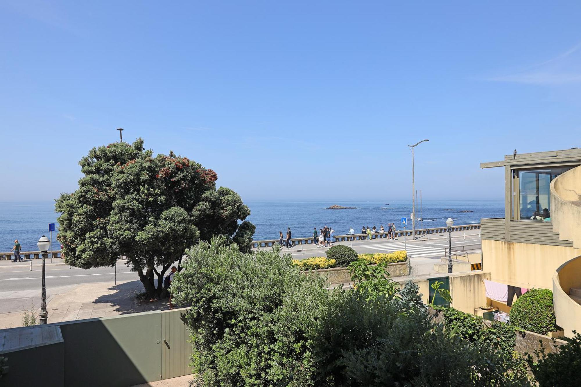 Flh Gilreu Duplex With Sea View *