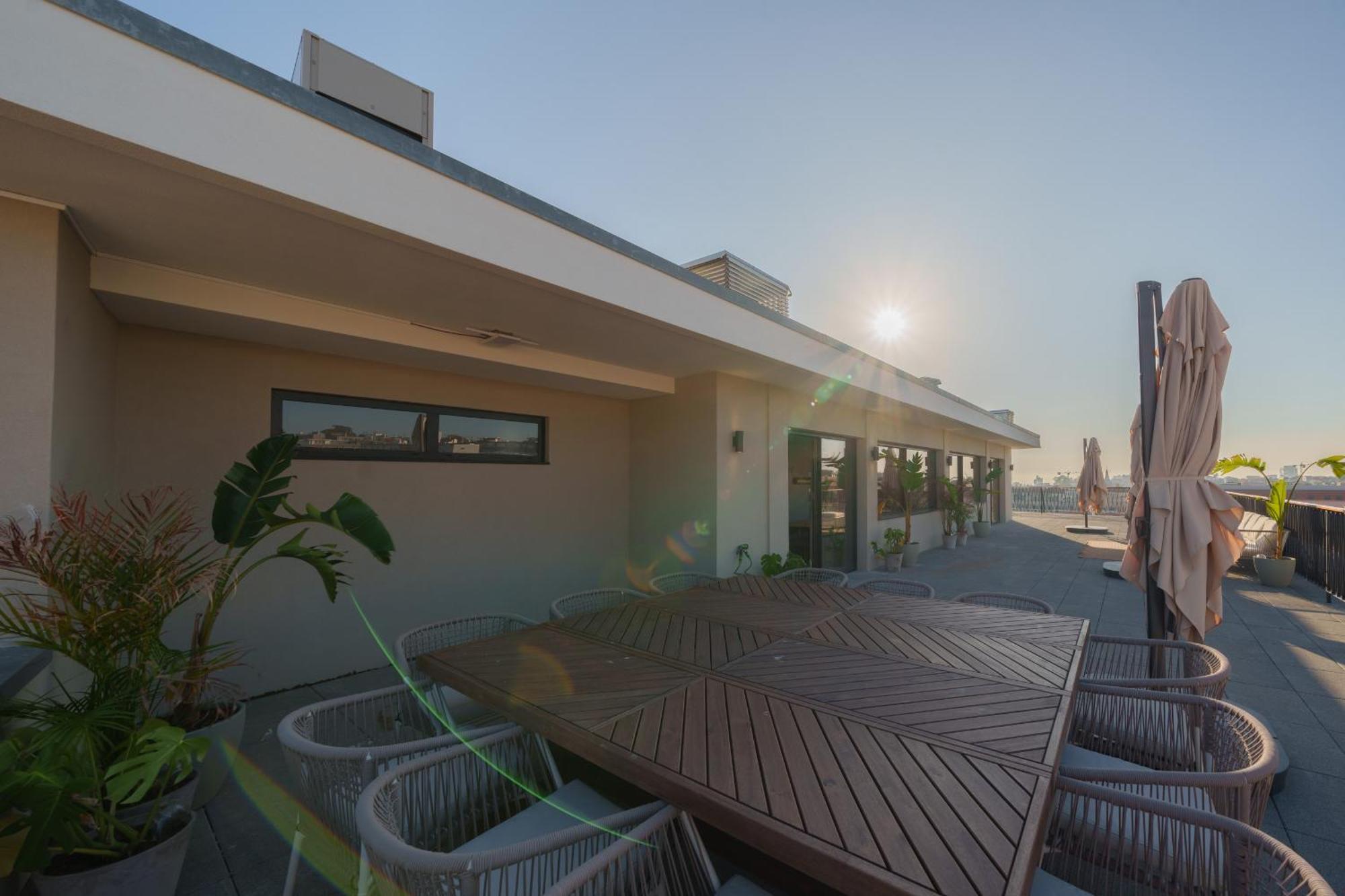 Feel Firmeza Coworking & Flats