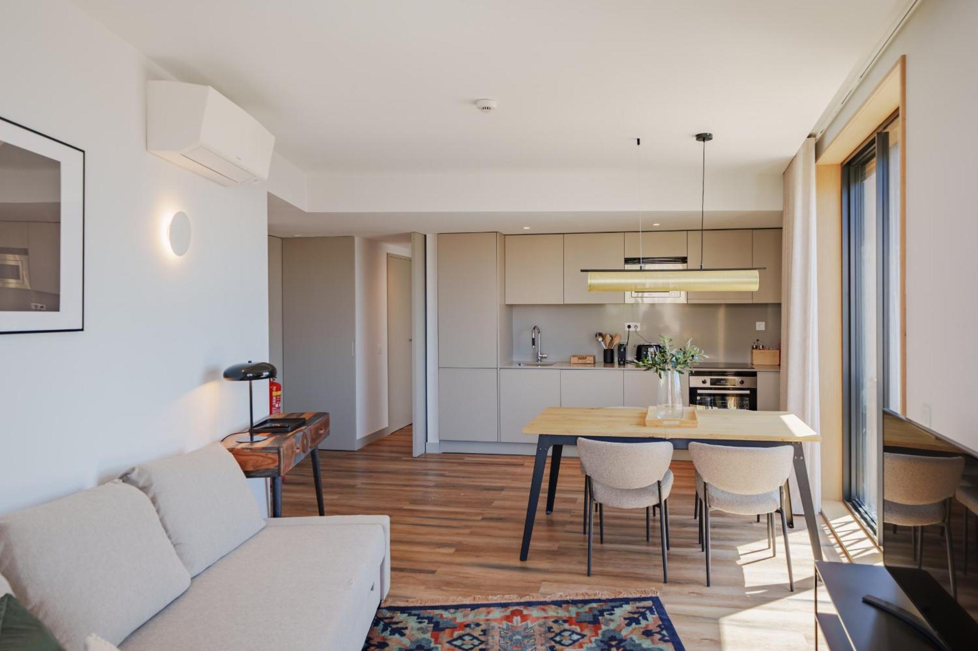 Feel Firmeza Coworking & Flats Apartment Porto