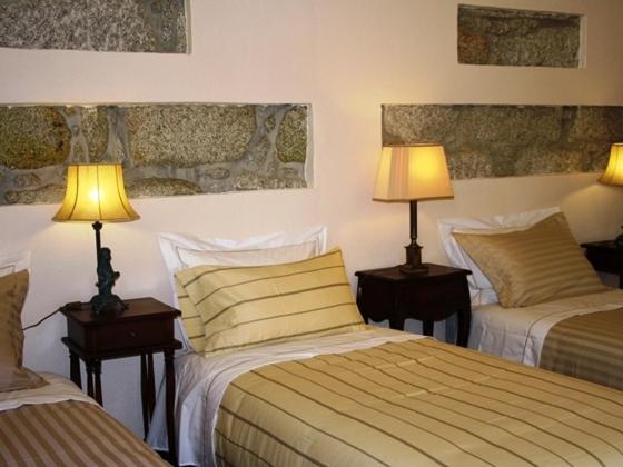 Pedra Iberica Guest house