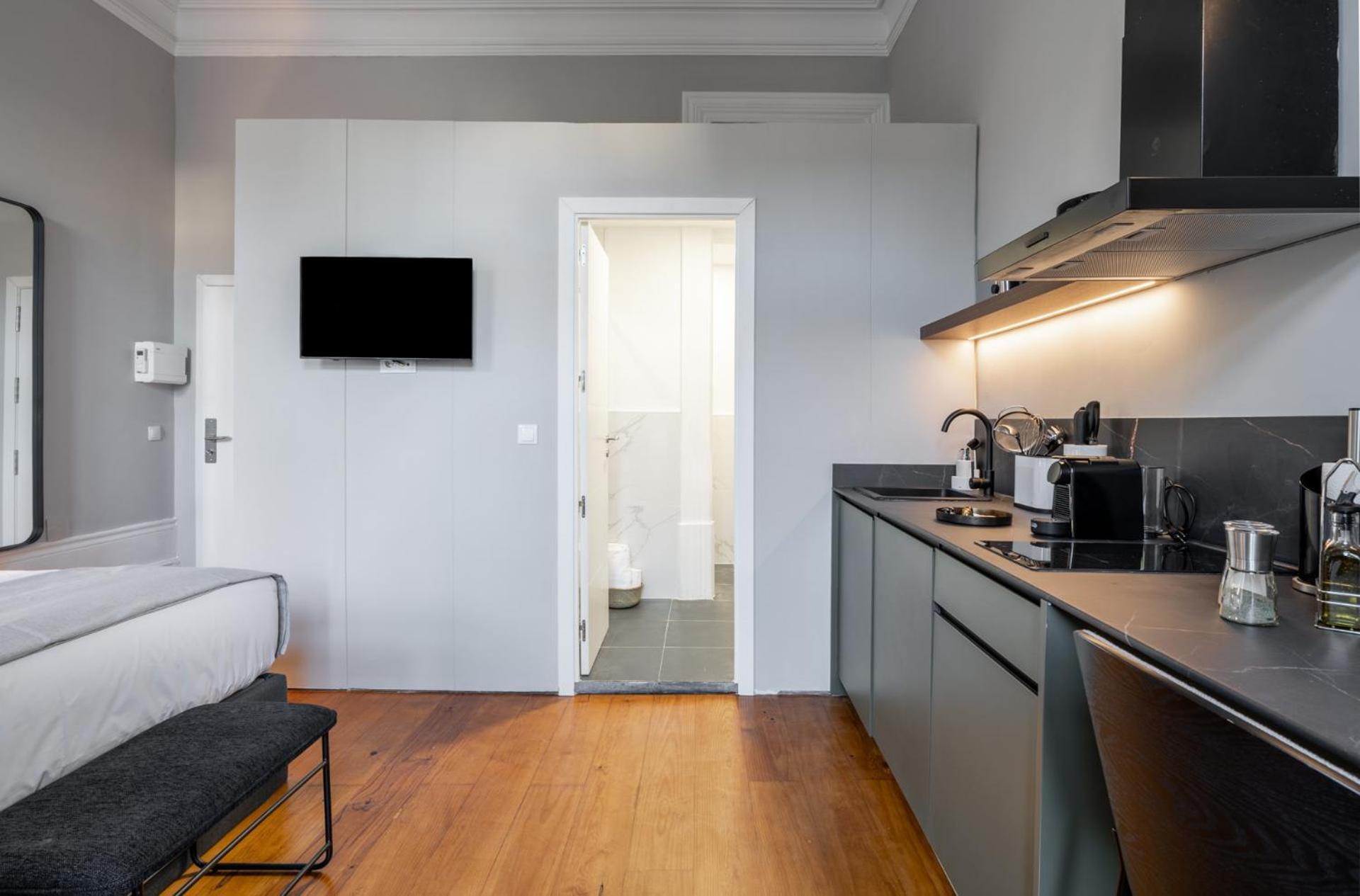 Limehome Rua De Dom Manuel Ii Apartment Porto