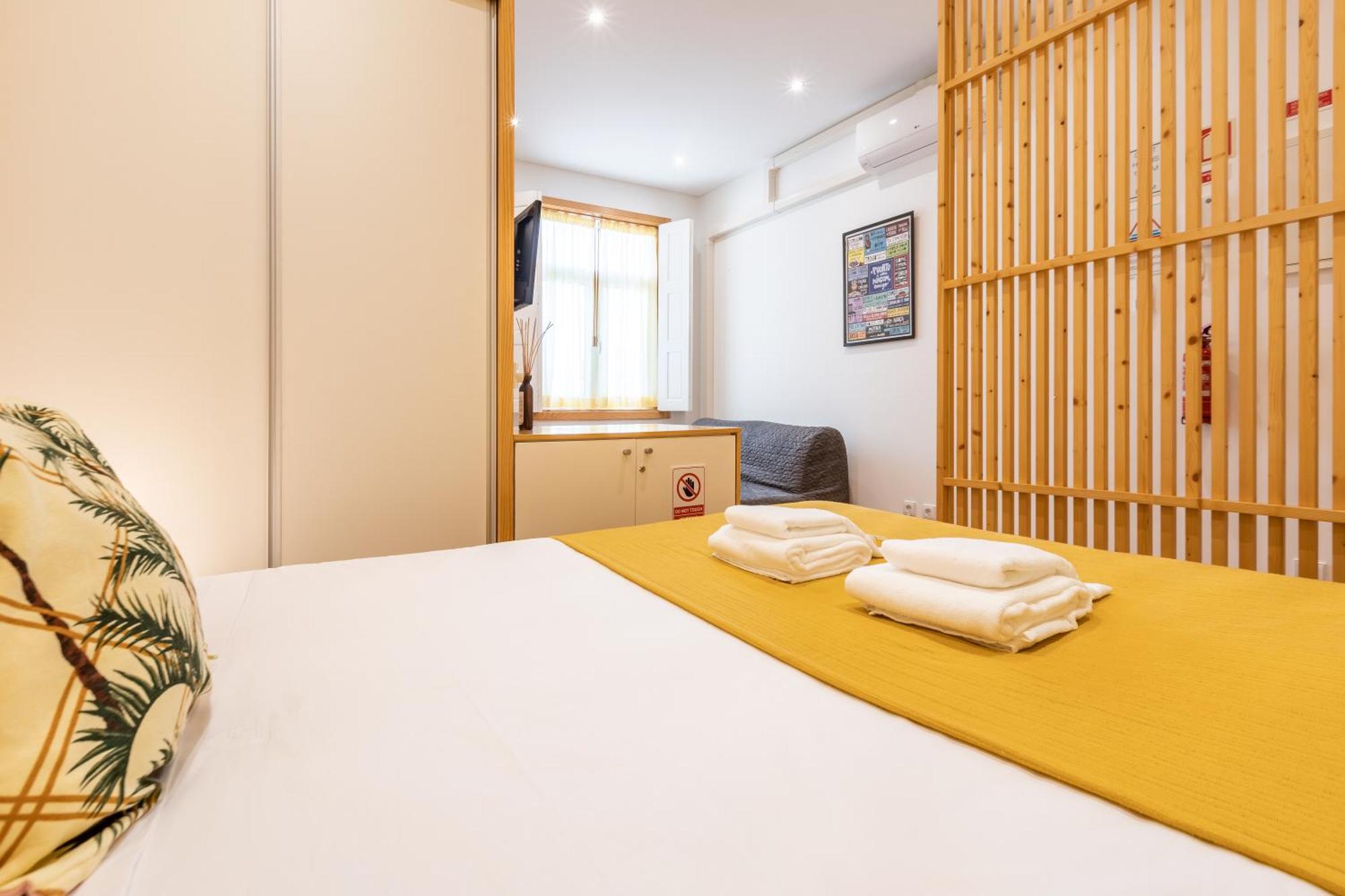 731 Costa Cabral Metro Apartamento