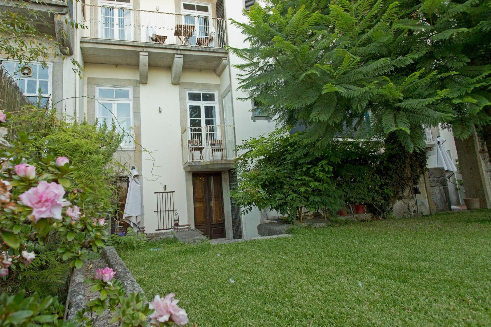 Casa Da Muralha *