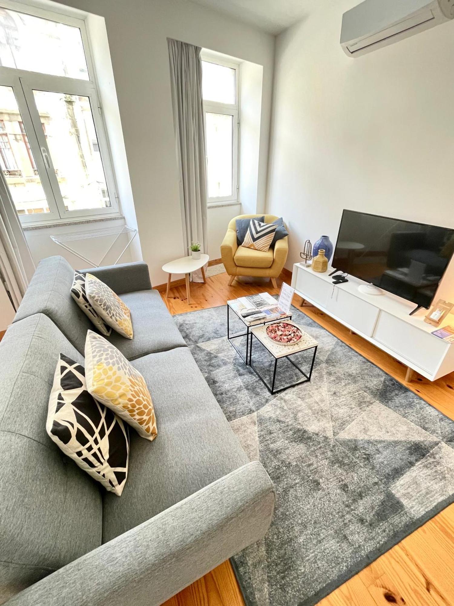 1118 Lofts *