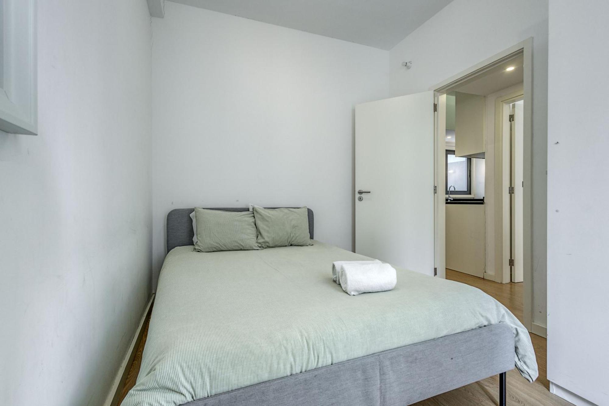 Apartment Travel And Live
