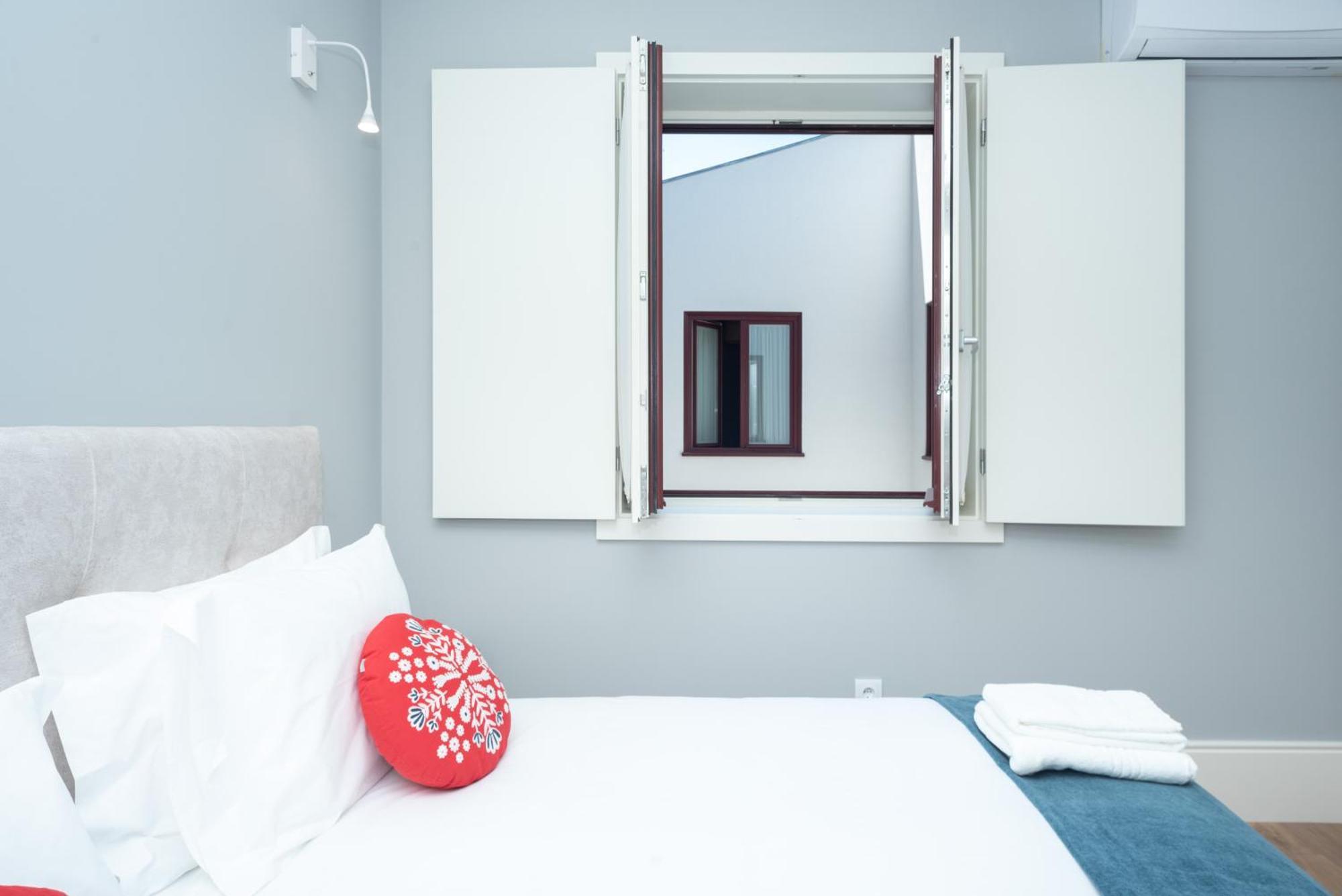 Xl Apartment