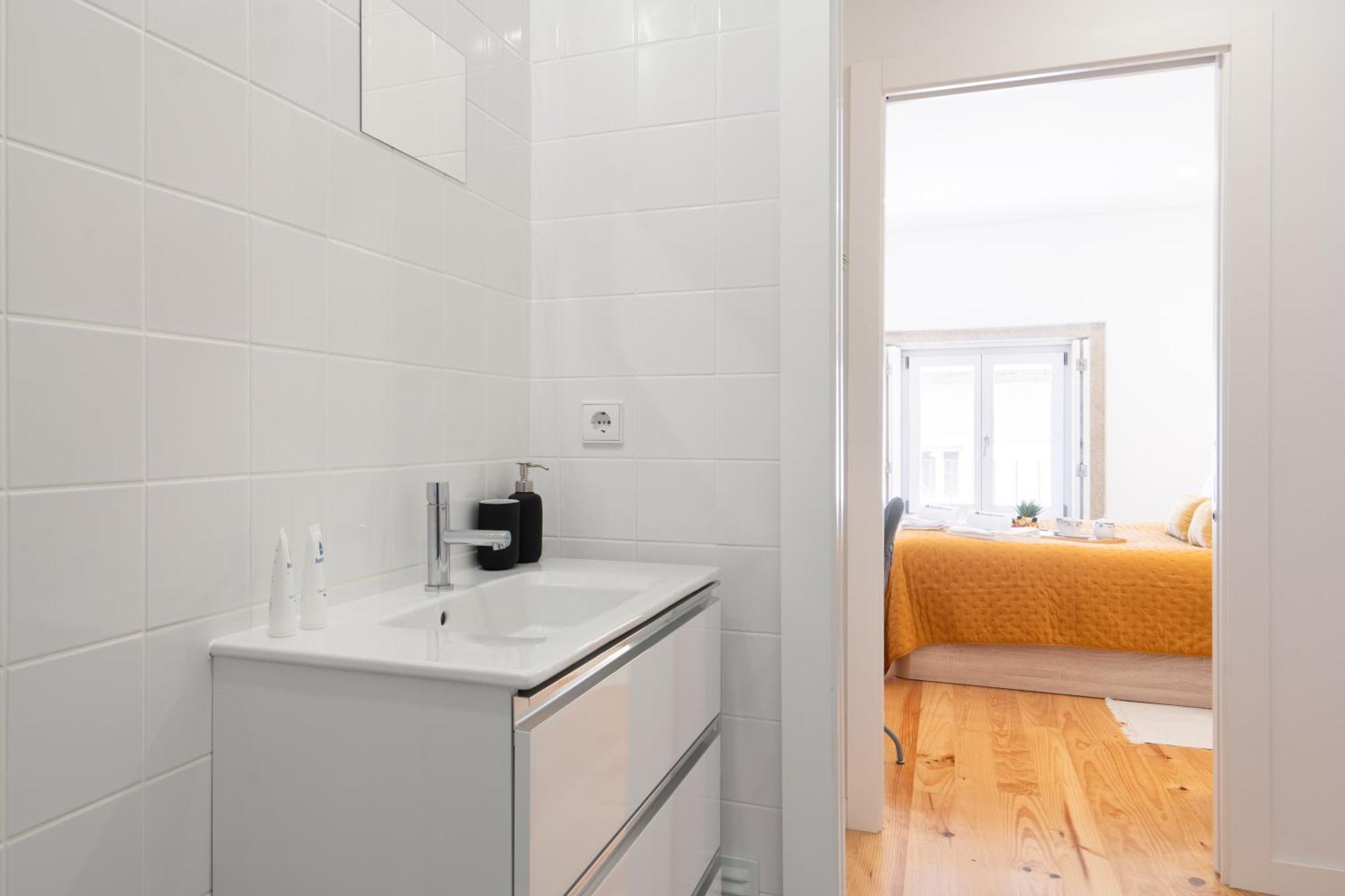 Apartment Host Wise - Modern Urban Flat Porto
