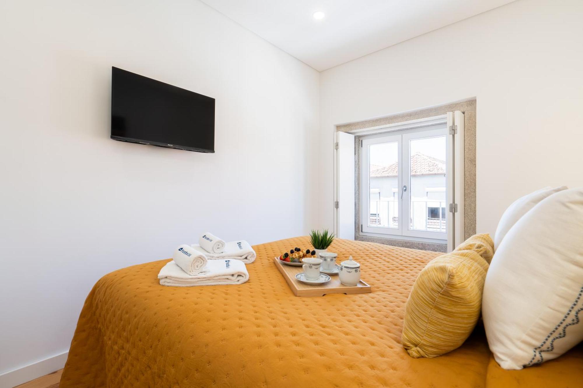 Host Wise - Modern Urban Flat Apartment *