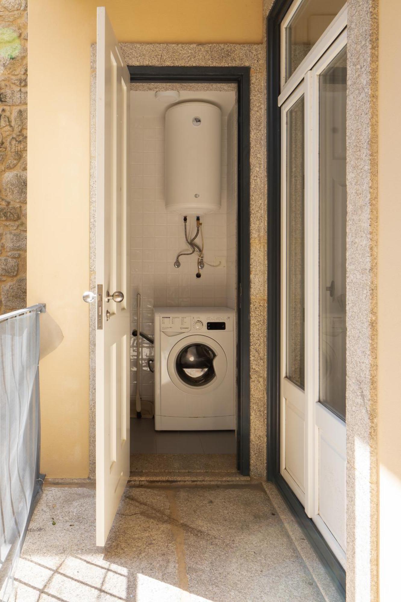 Apartment Host Wise - Bright Downtown Flat W Terrace *