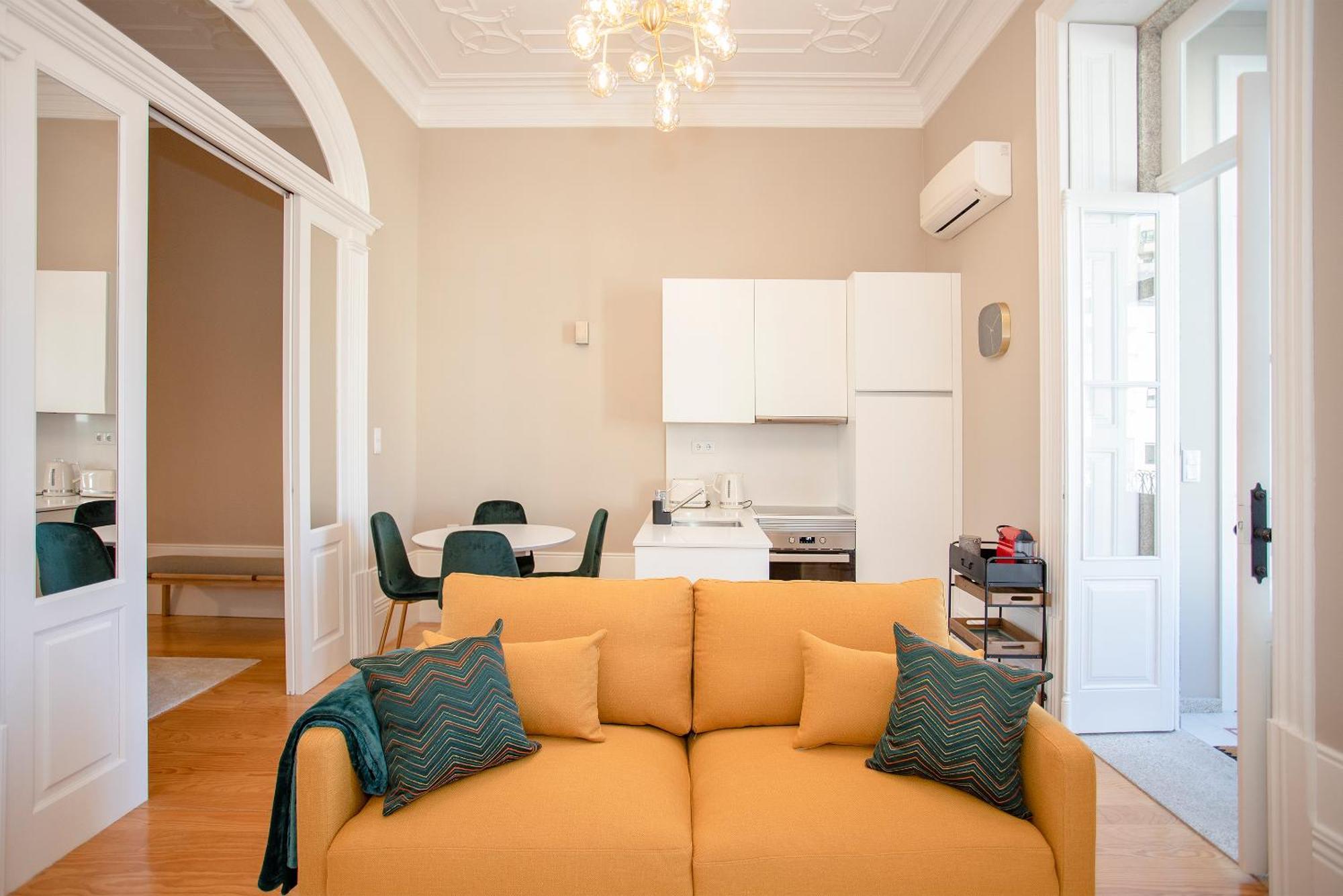 Liiiving In - Balcony Design * Porto