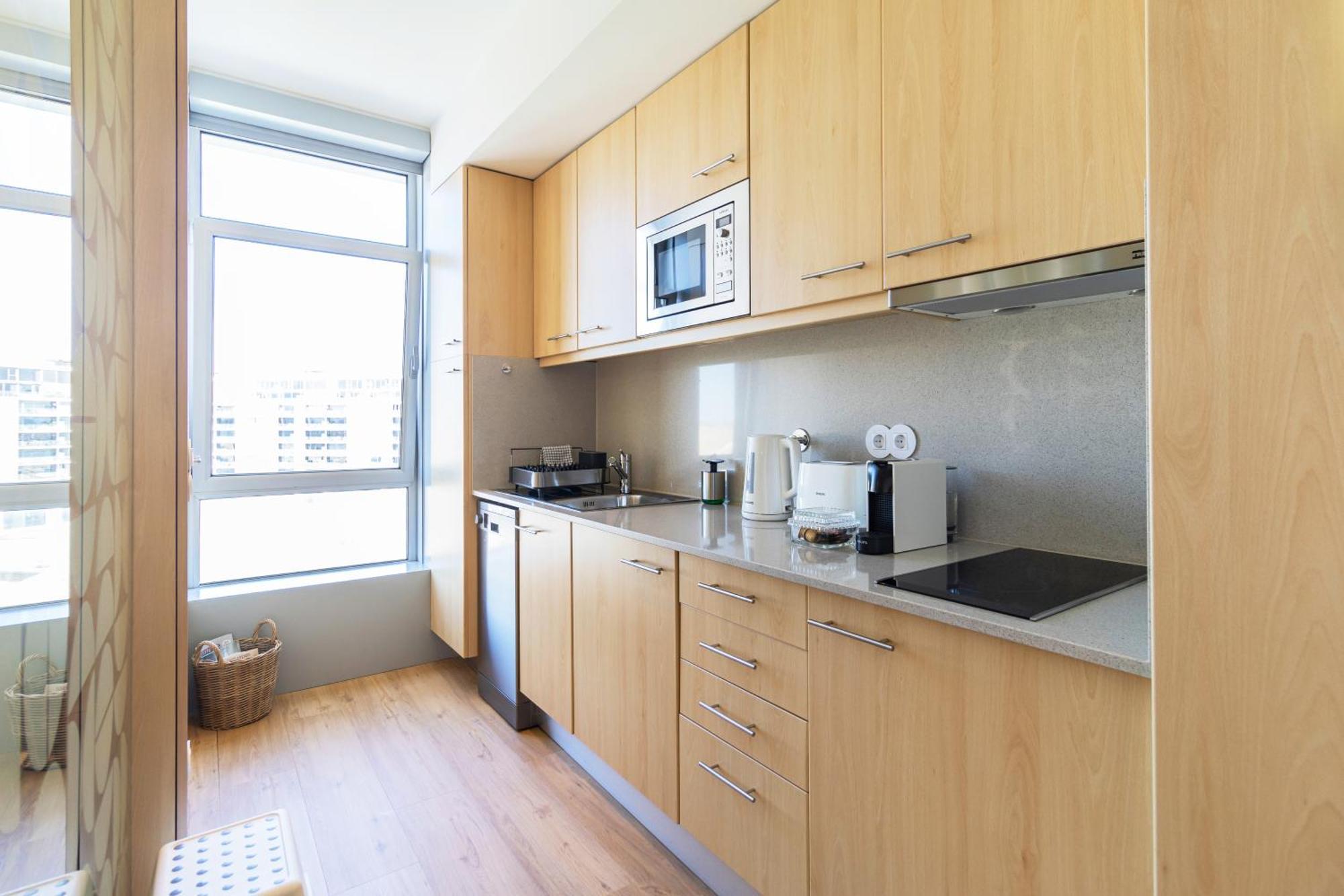 S1405 - Practical And Modern - Ac, Balcony And Parking Apartment *