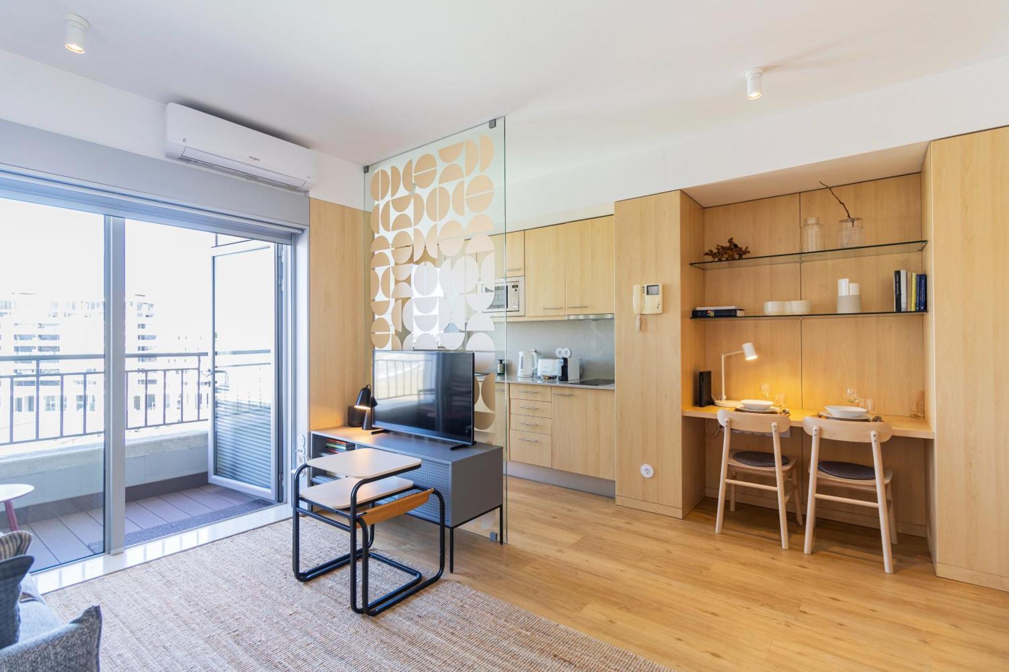 S1405 - Practical And Modern - Ac, Balcony And Parking *