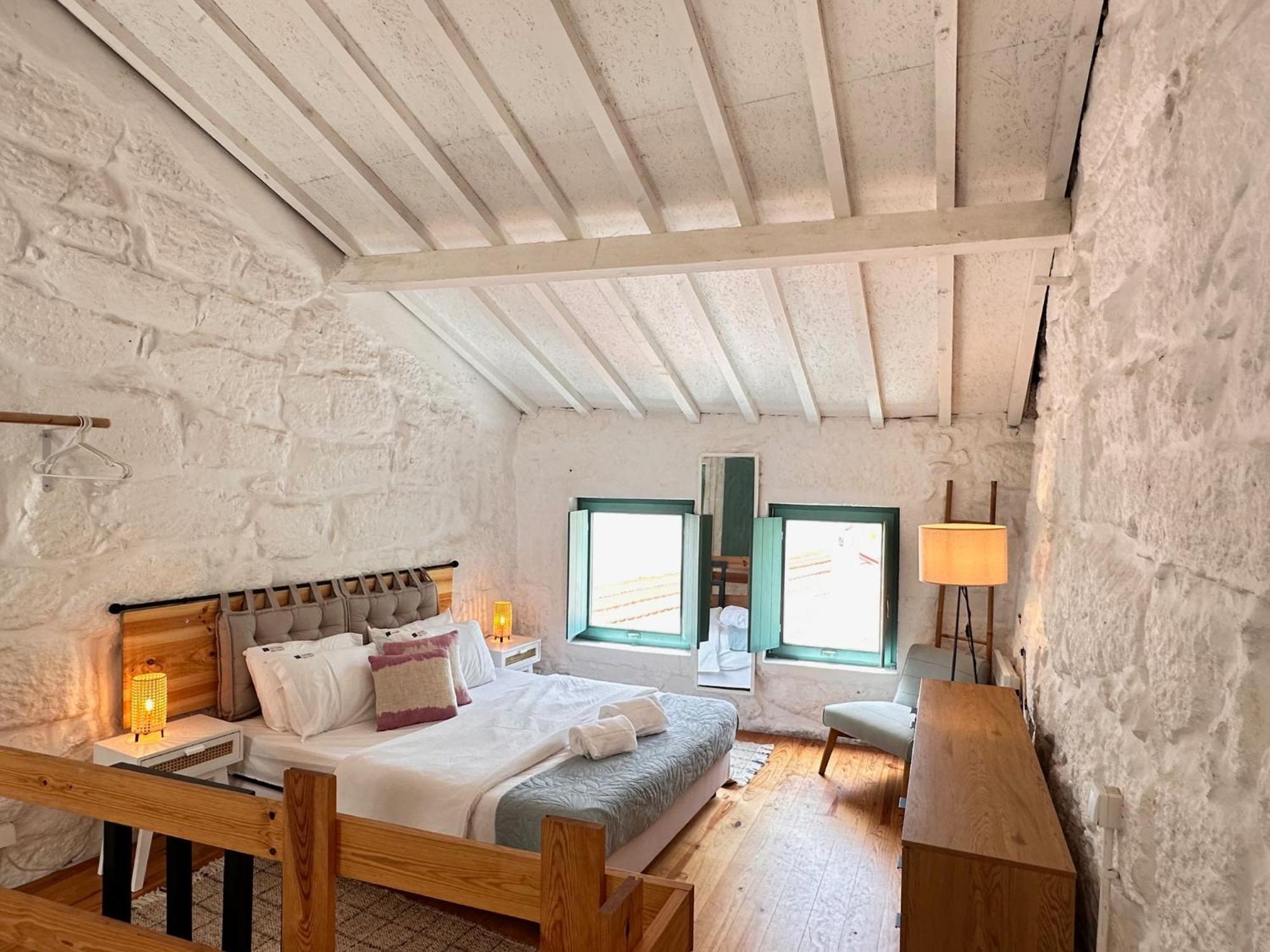 Nomad's Easy - 1bdr Chalet In The Old Town Casa de Férias Porto