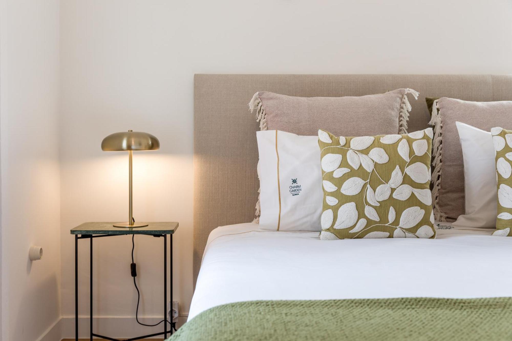 Almada Charm & Guest house Porto