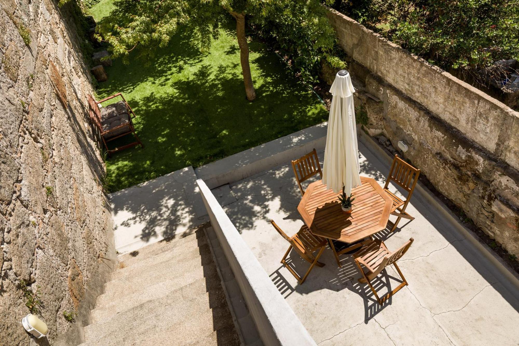 Almada Charm & Guest house Porto