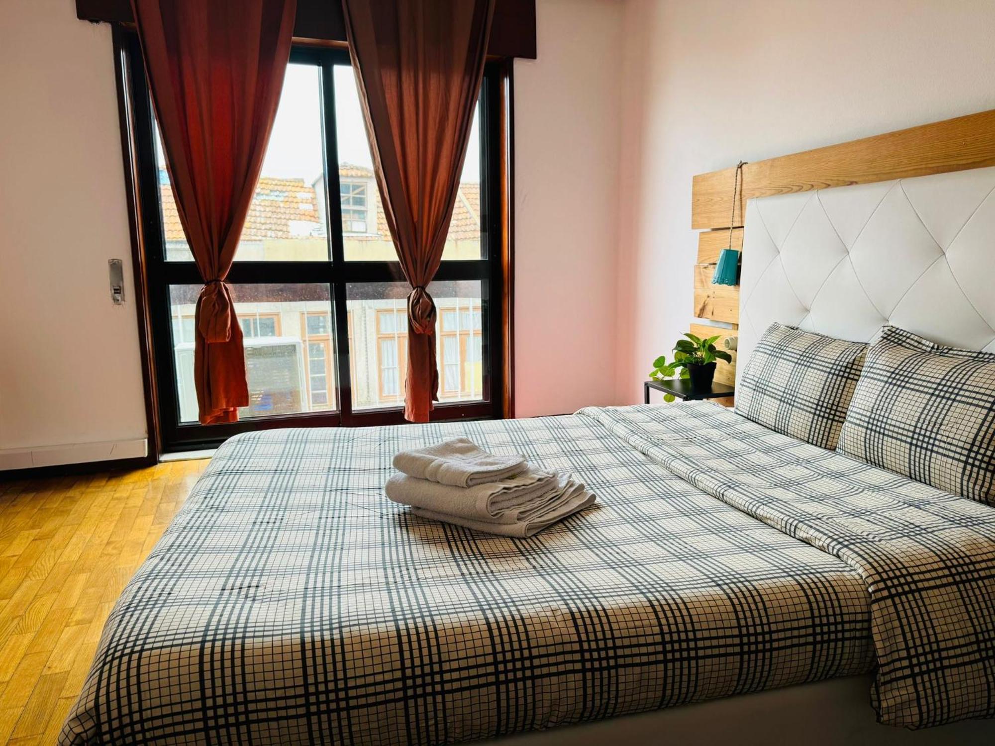 Guest house Grand Sasimi House *