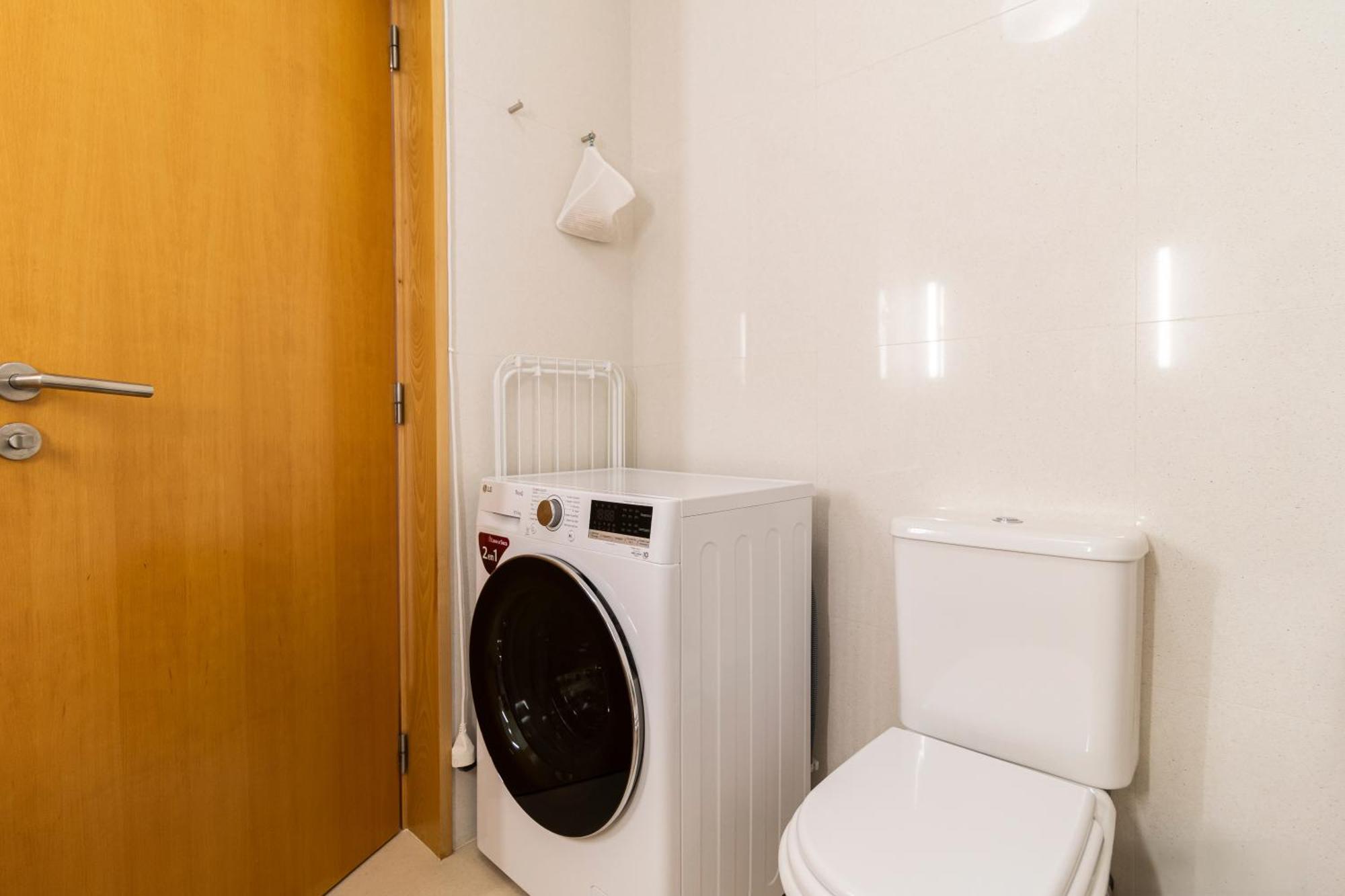 Apartment S1405 - Practical And Modern - Ac, Balcony And Parking Porto