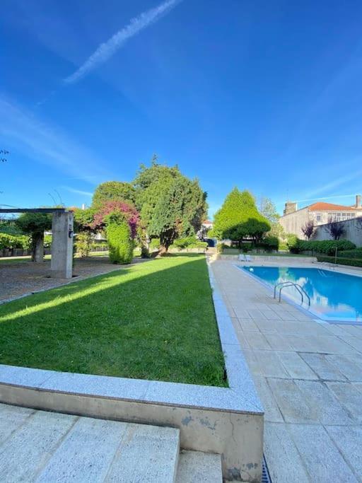 Swimming Pool With Private Garage Apartment Porto
