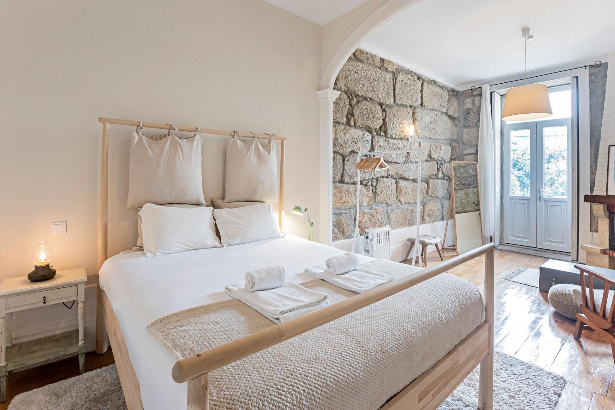 Lovelystay - The Fig Tree House * Porto
