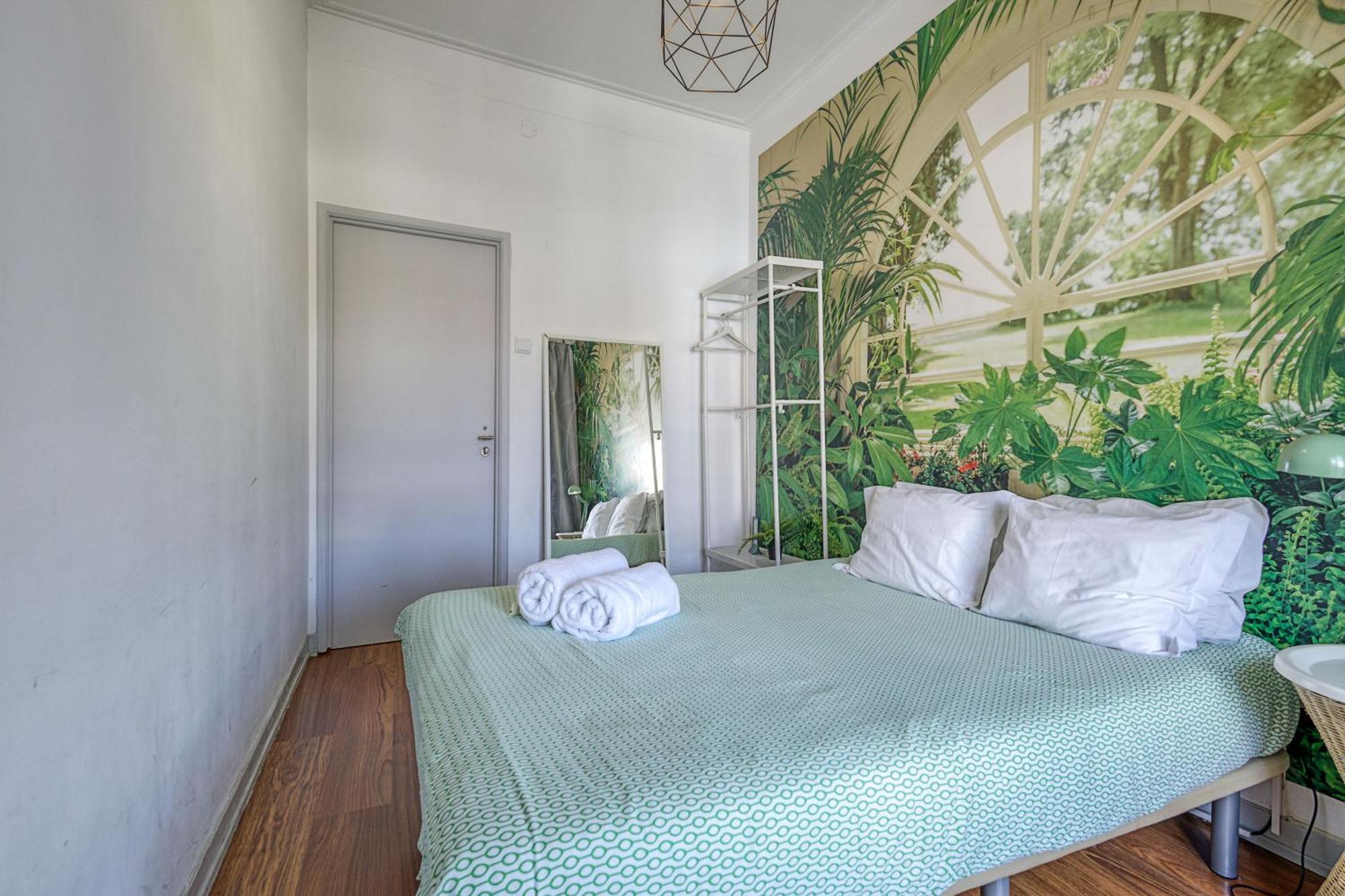 Travel & Live Hostel Porto