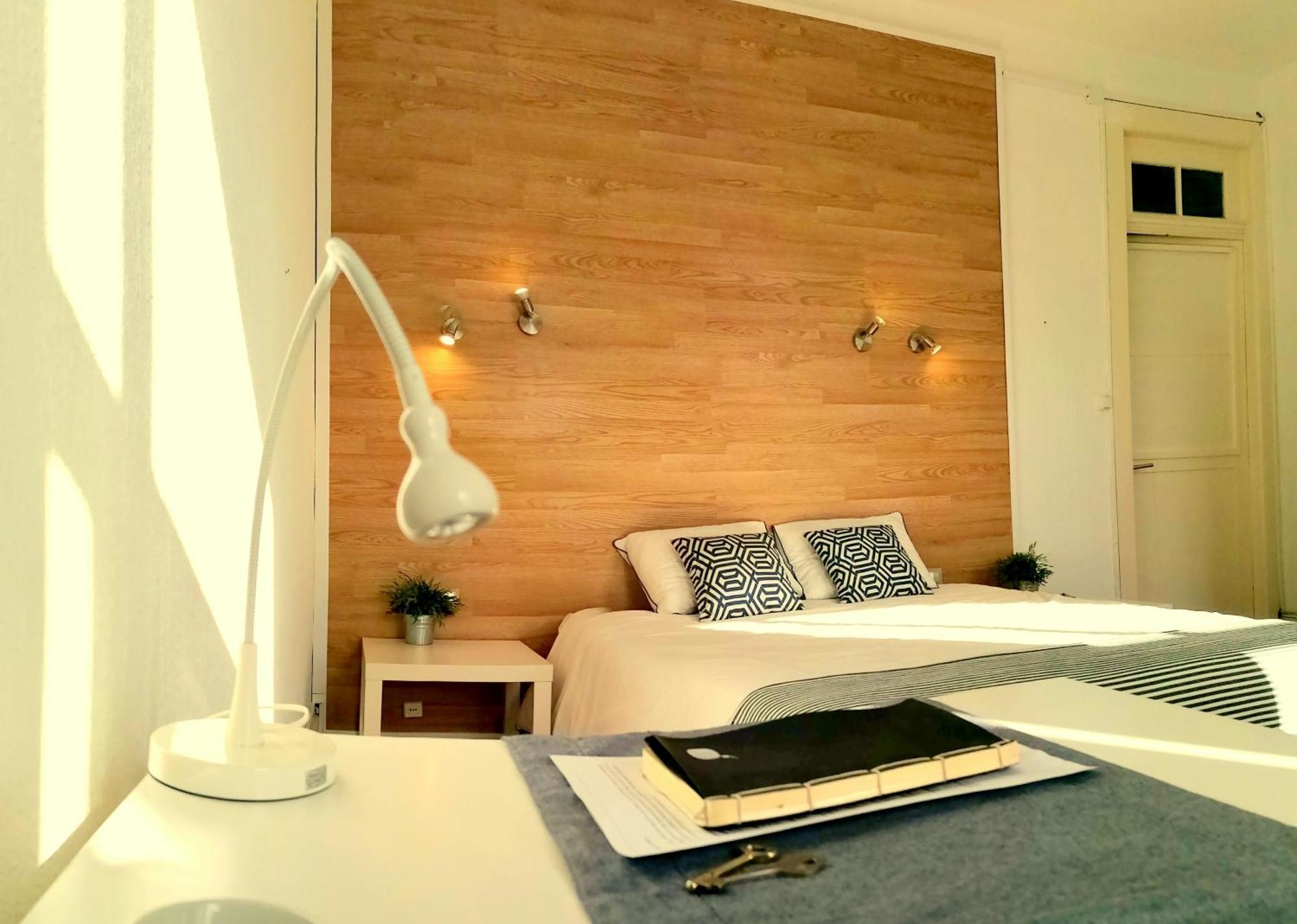 Downtown Spot - 2 Bedrooms *