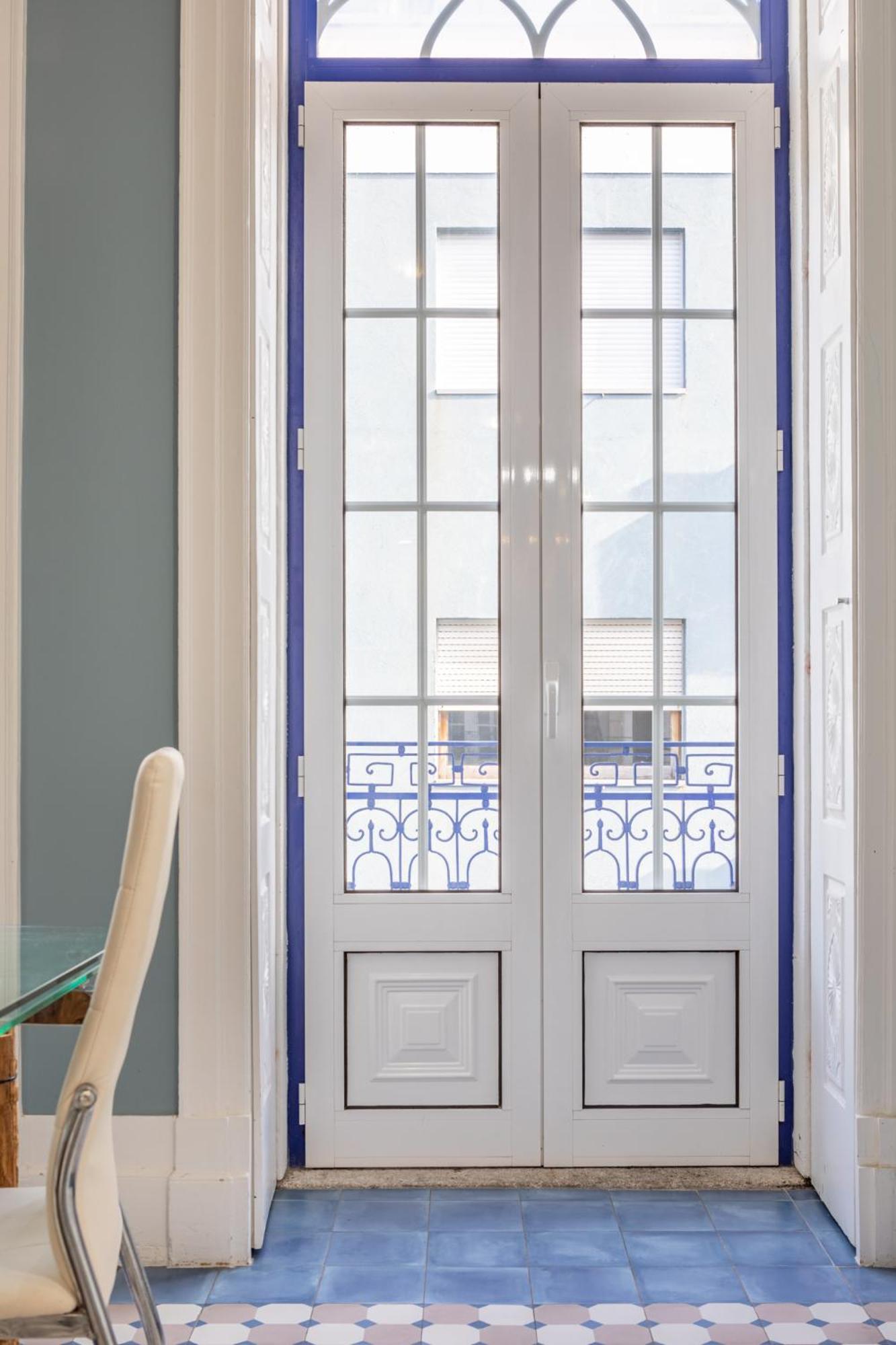 Deluxe Spacious Flats W Mezzanine By Host Wise Porto