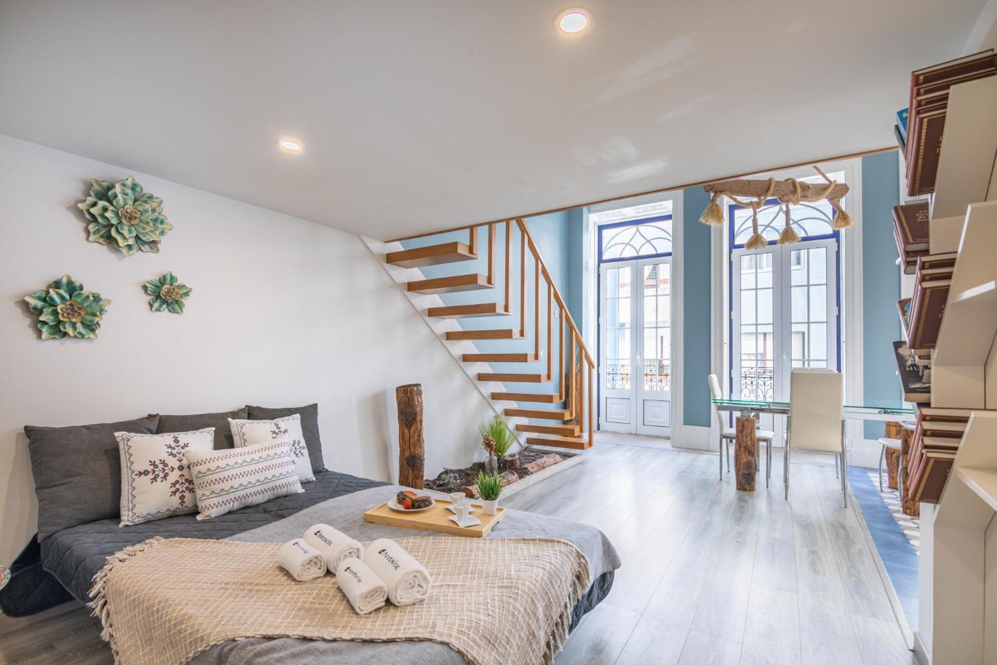 Deluxe Spacious Flats W Mezzanine By Host Wise