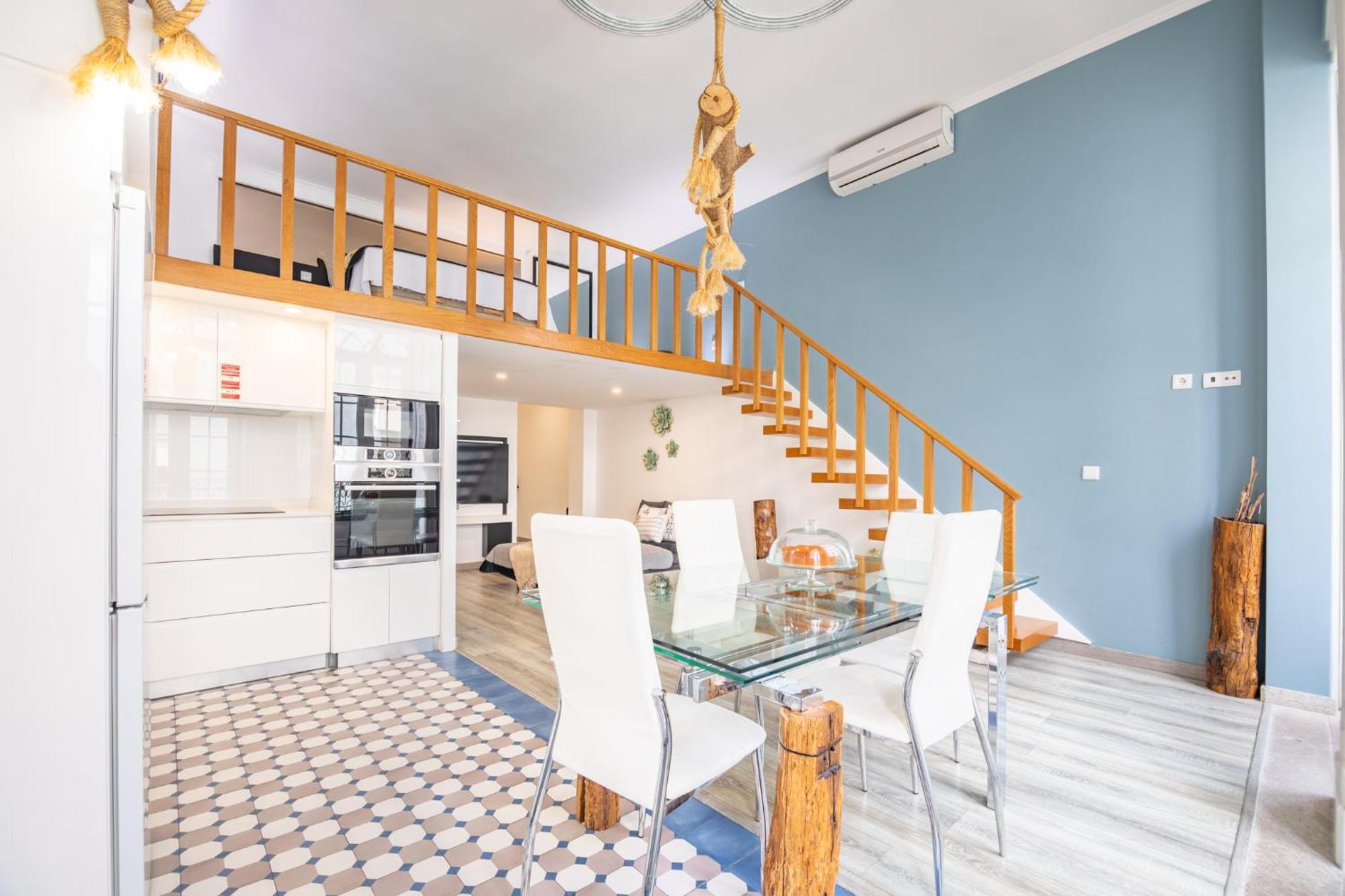 Deluxe Spacious Flats W Mezzanine By Host Wise * Porto