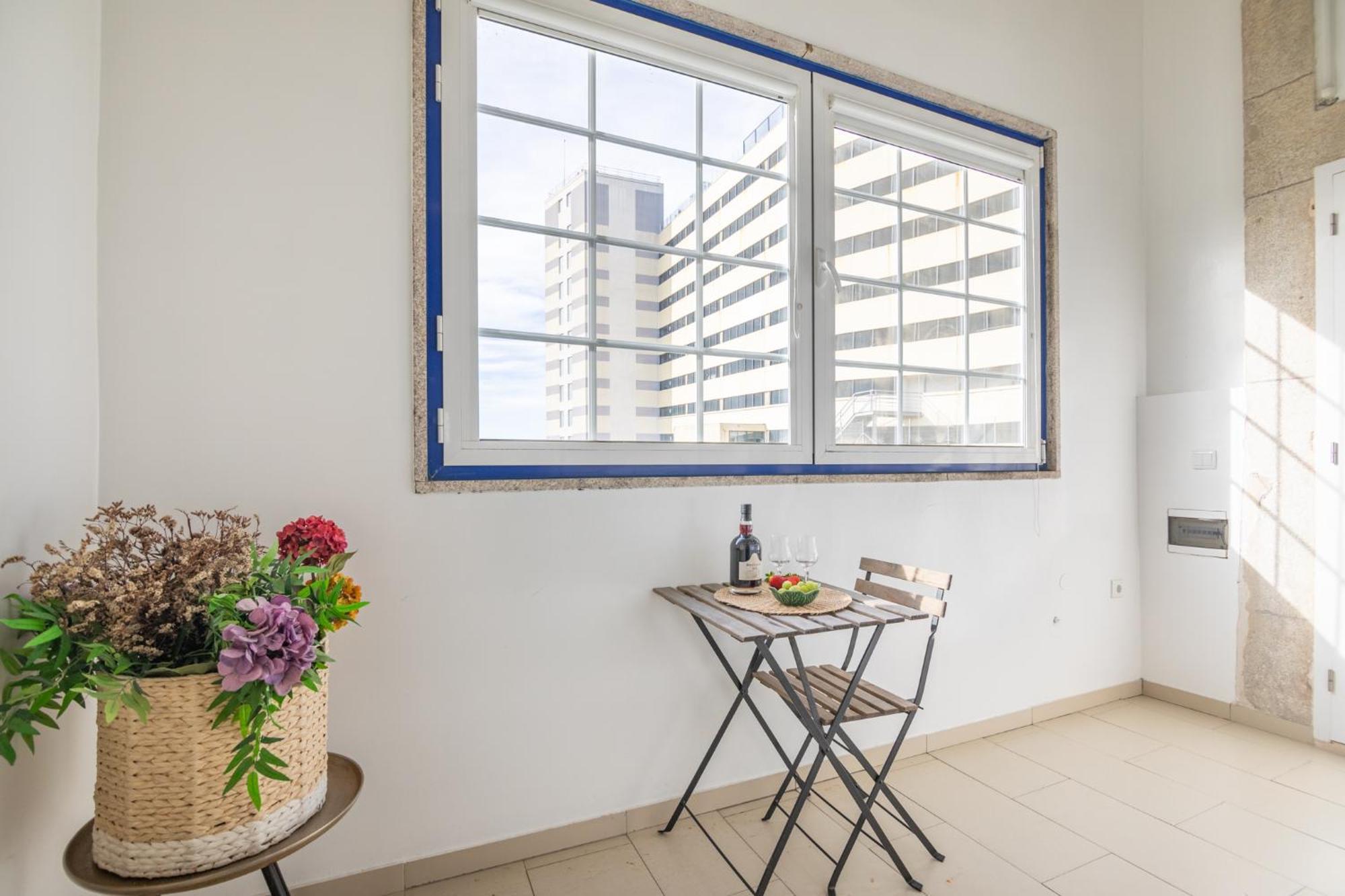 Deluxe Spacious Flats W Mezzanine By Host Wise *