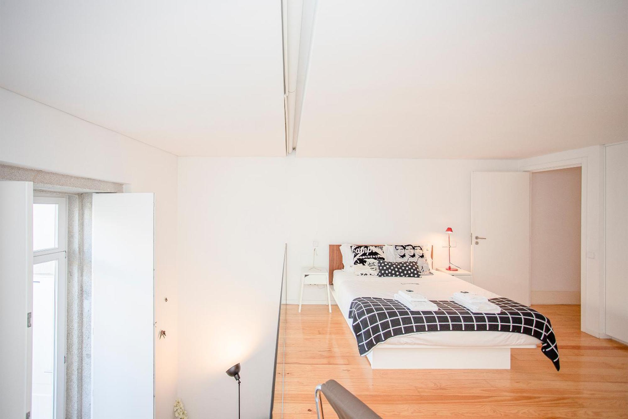 Liiiving In - Garden Light Mezzanine Apartment