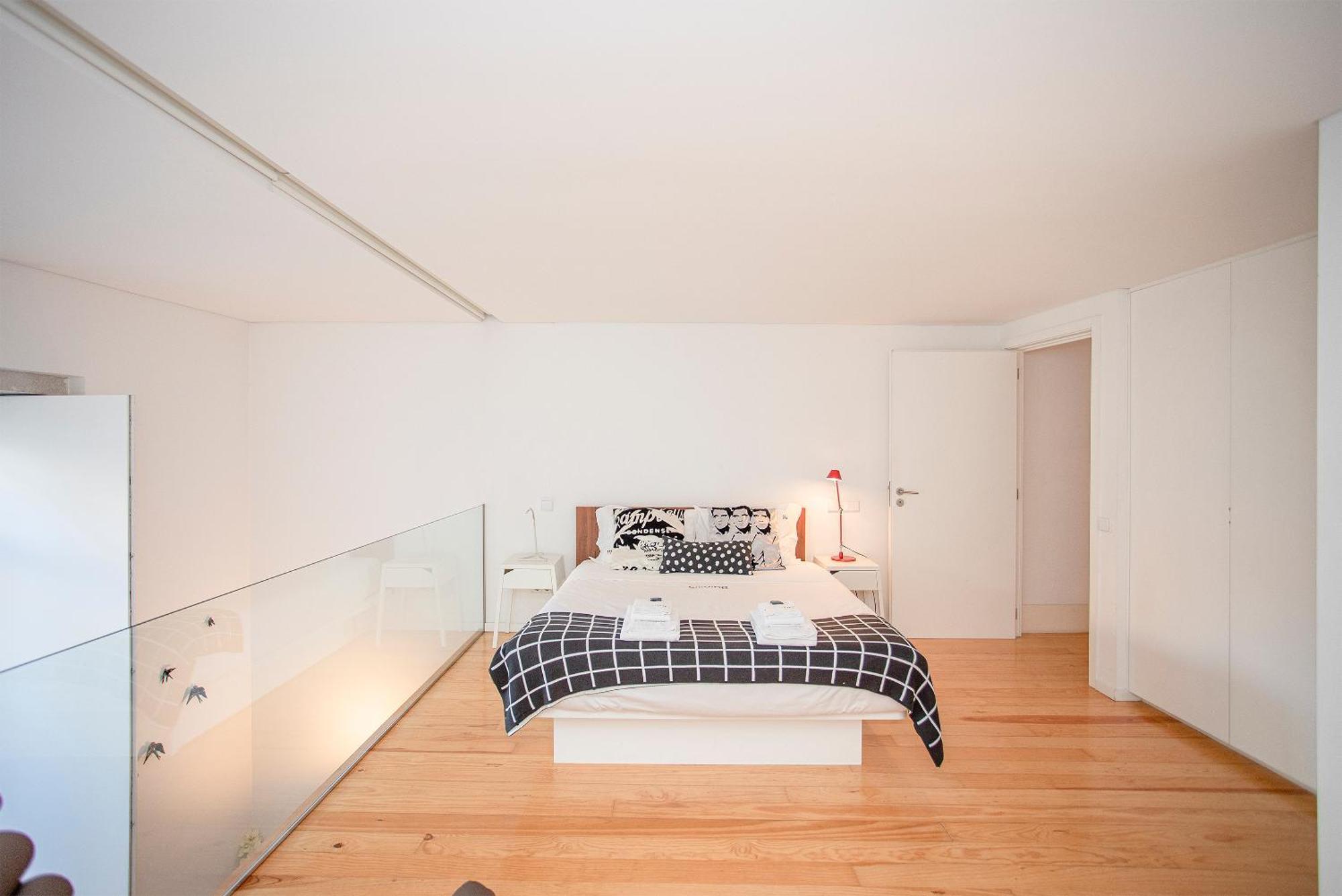 Apartment Liiiving In - Garden Light Mezzanine *