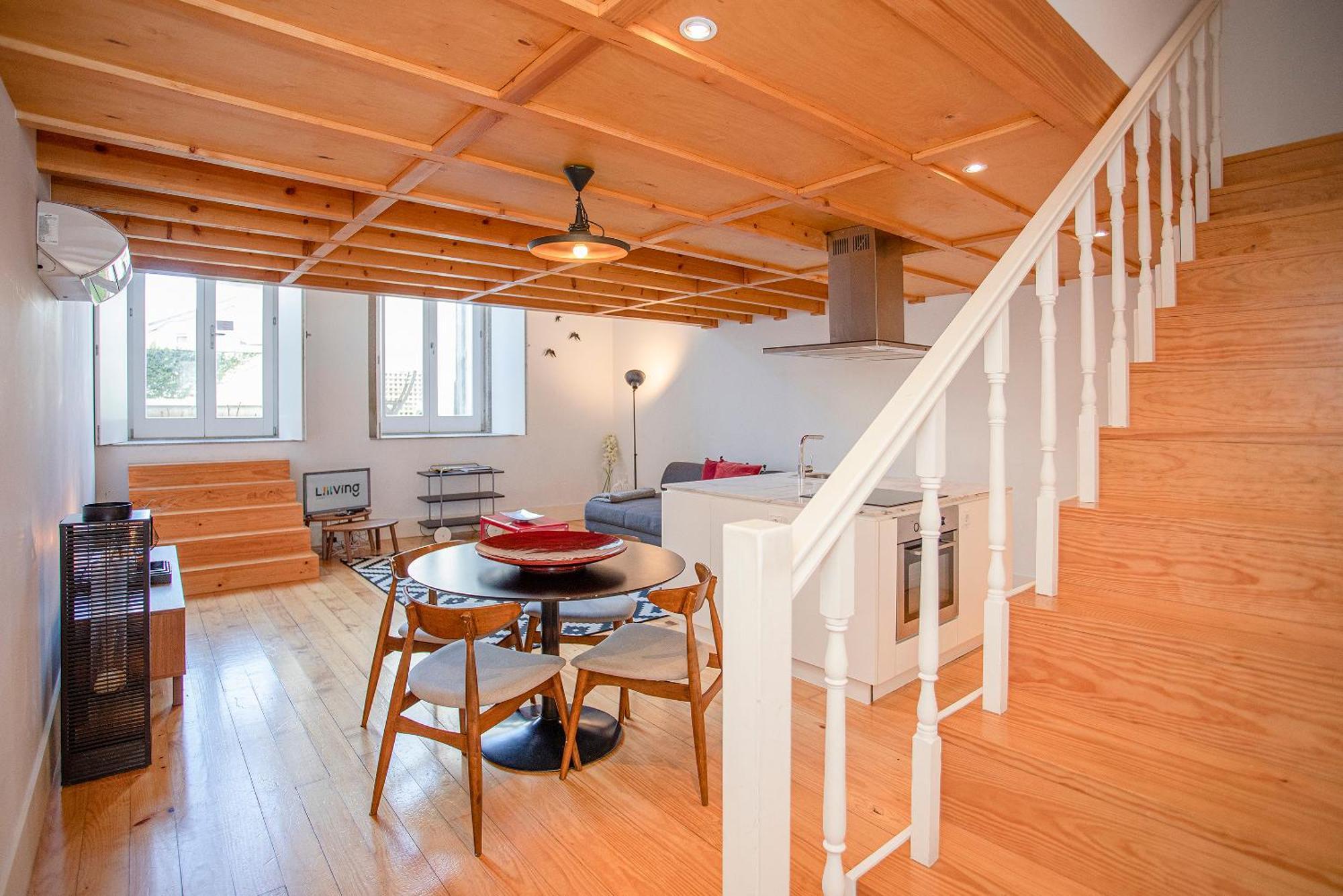 Liiiving In - Garden Light Mezzanine Apartment