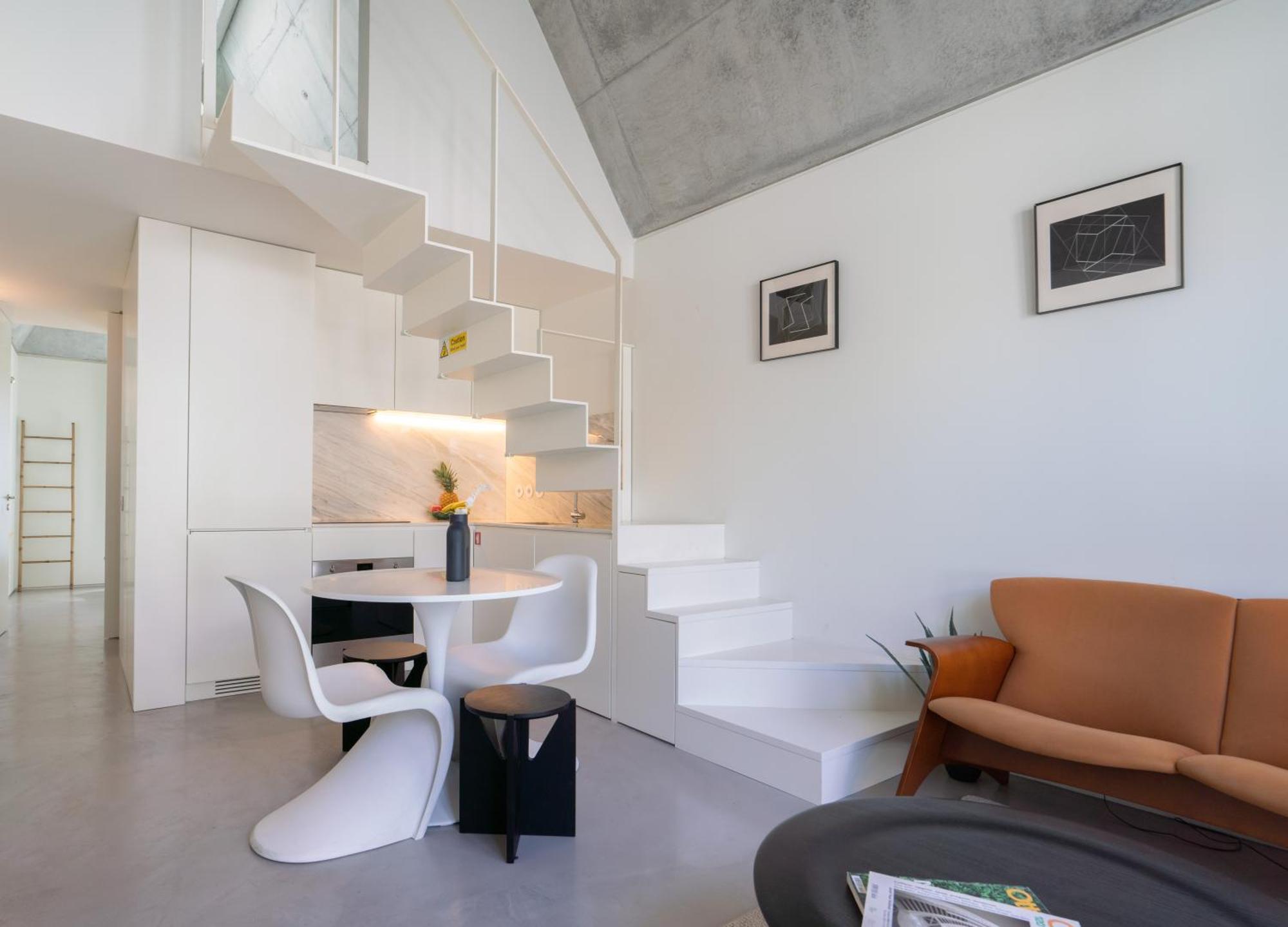 Apartment Host Wise - Luxurious Private Flats - Balcony Porto